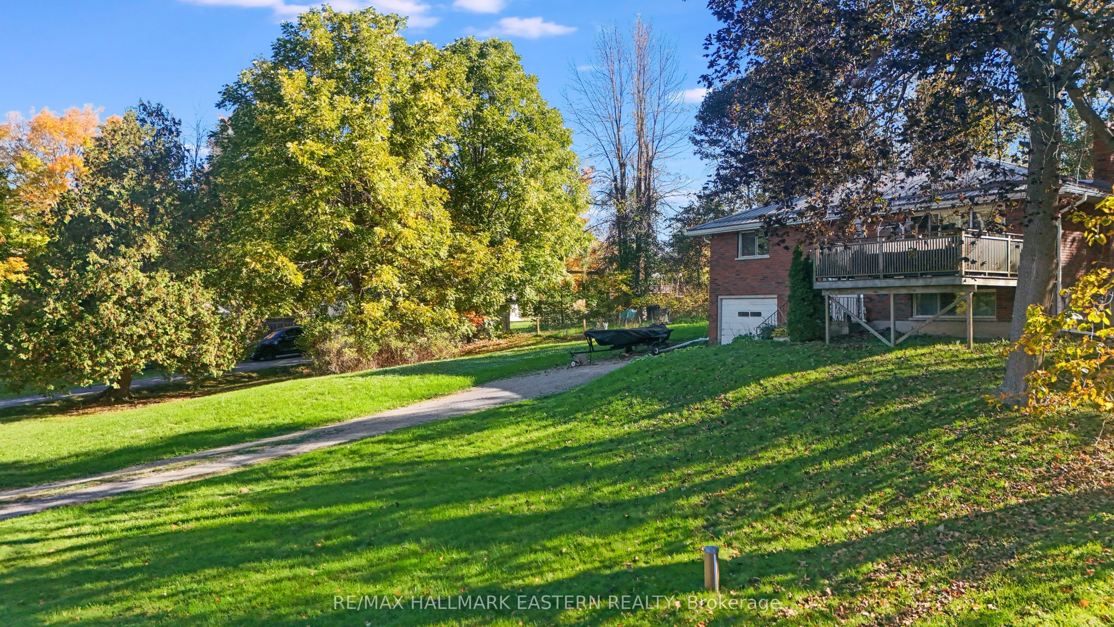 1013 Nicholl's Boulevard