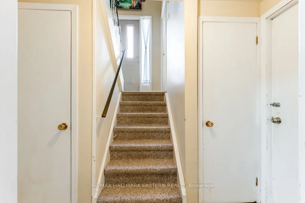 1013 Nicholl's Boulevard