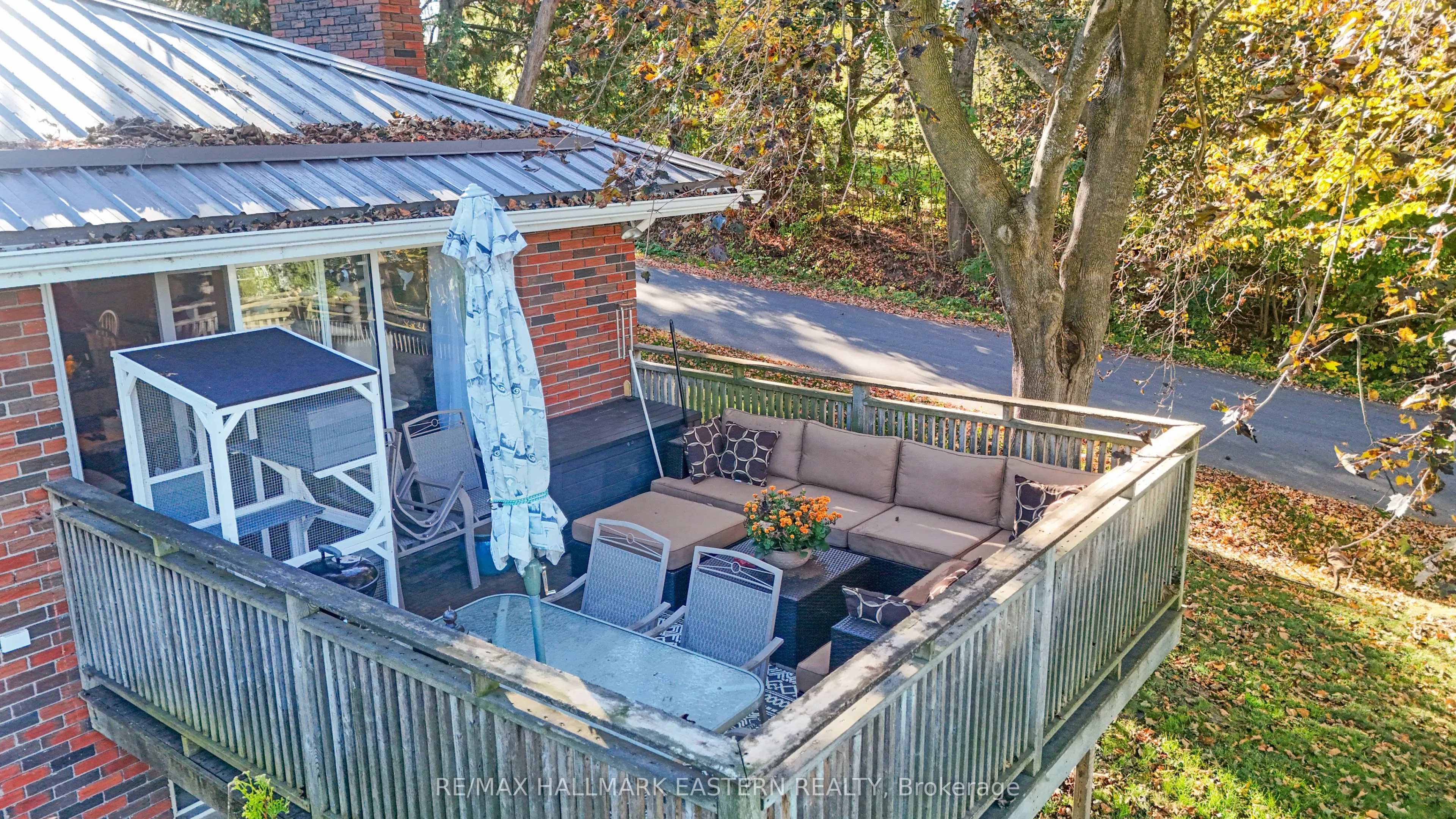 1013 Nicholl's Boulevard