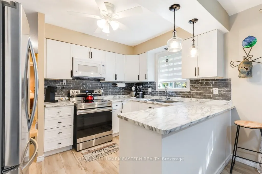 1013 Nicholl's Boulevard