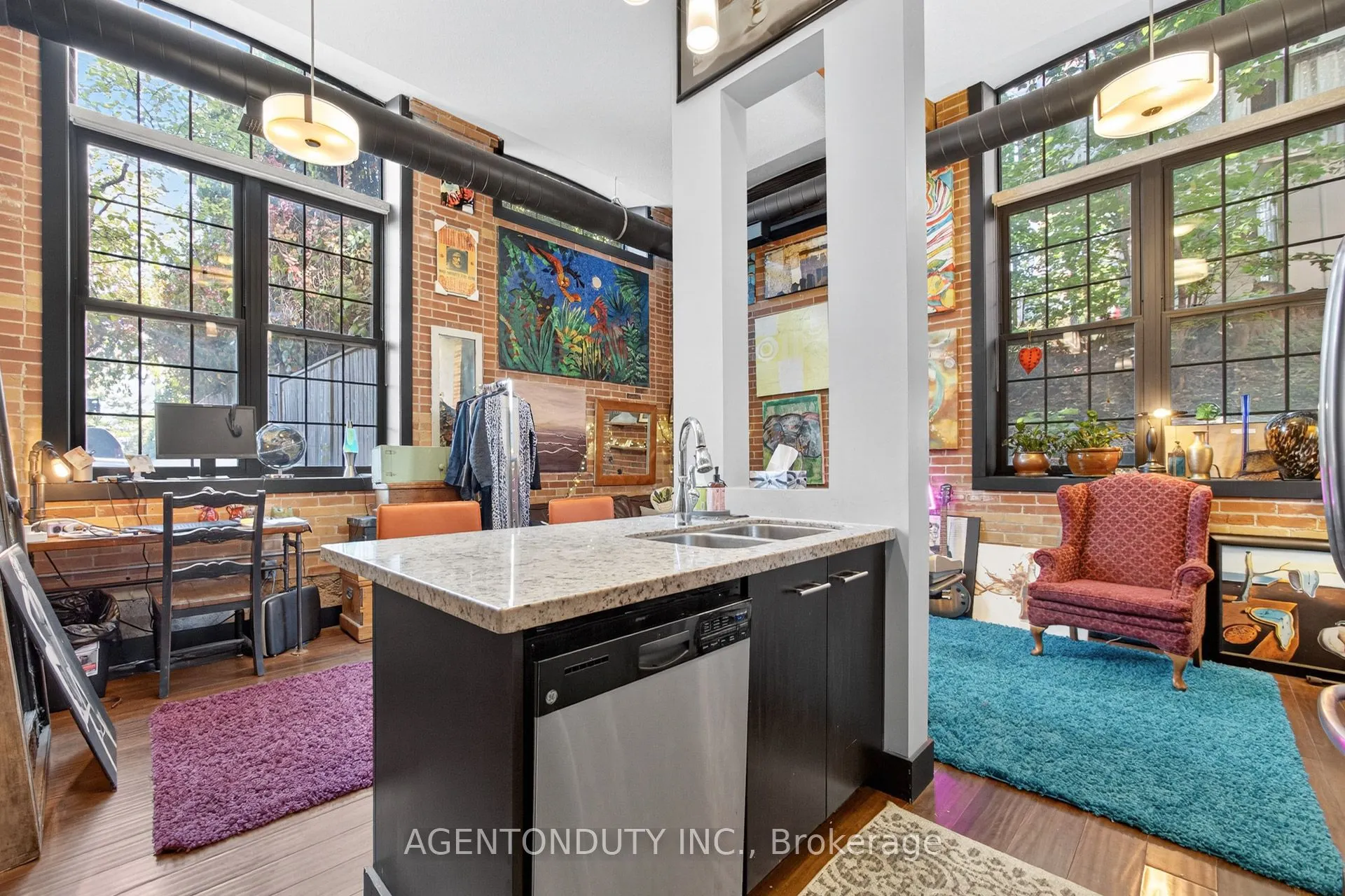 24 Cedar Street, #101