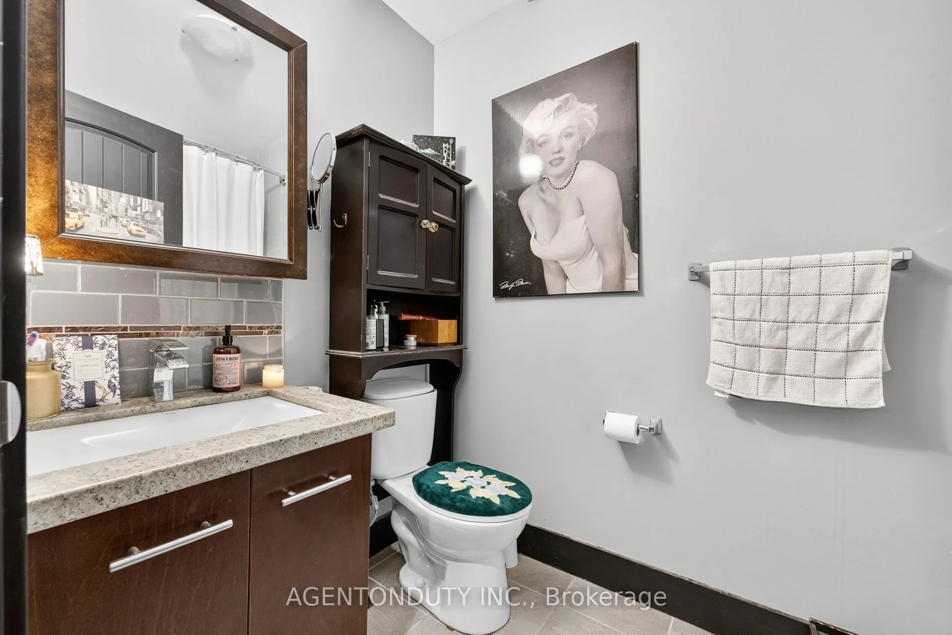 24 Cedar Street, #101