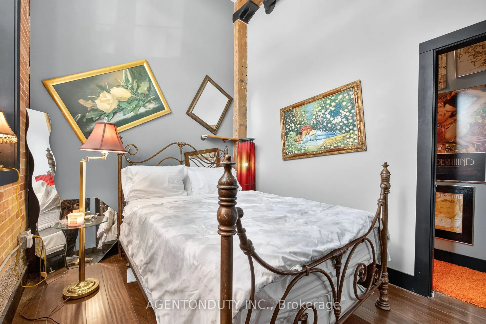 24 Cedar Street, #101