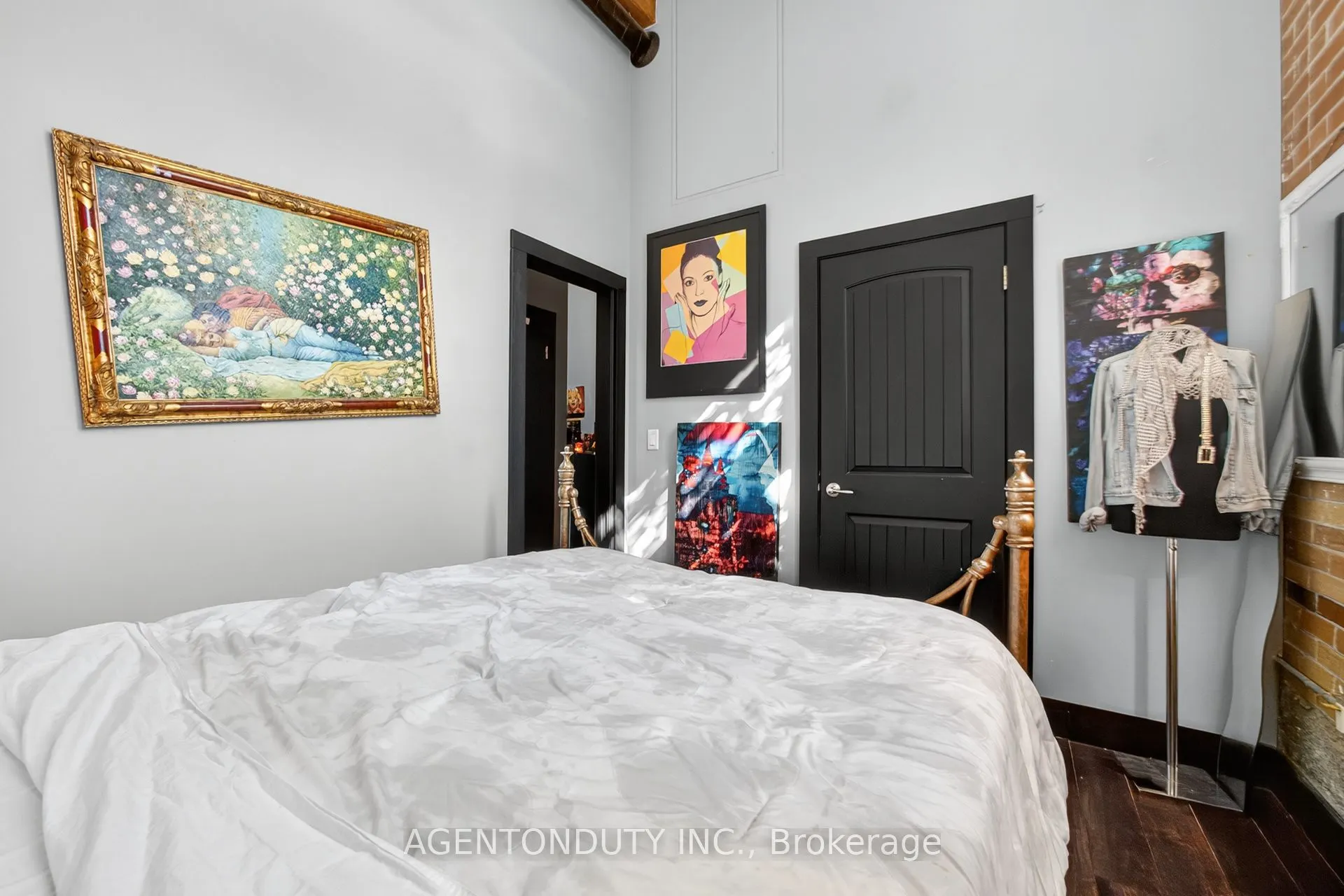 24 Cedar Street, #101