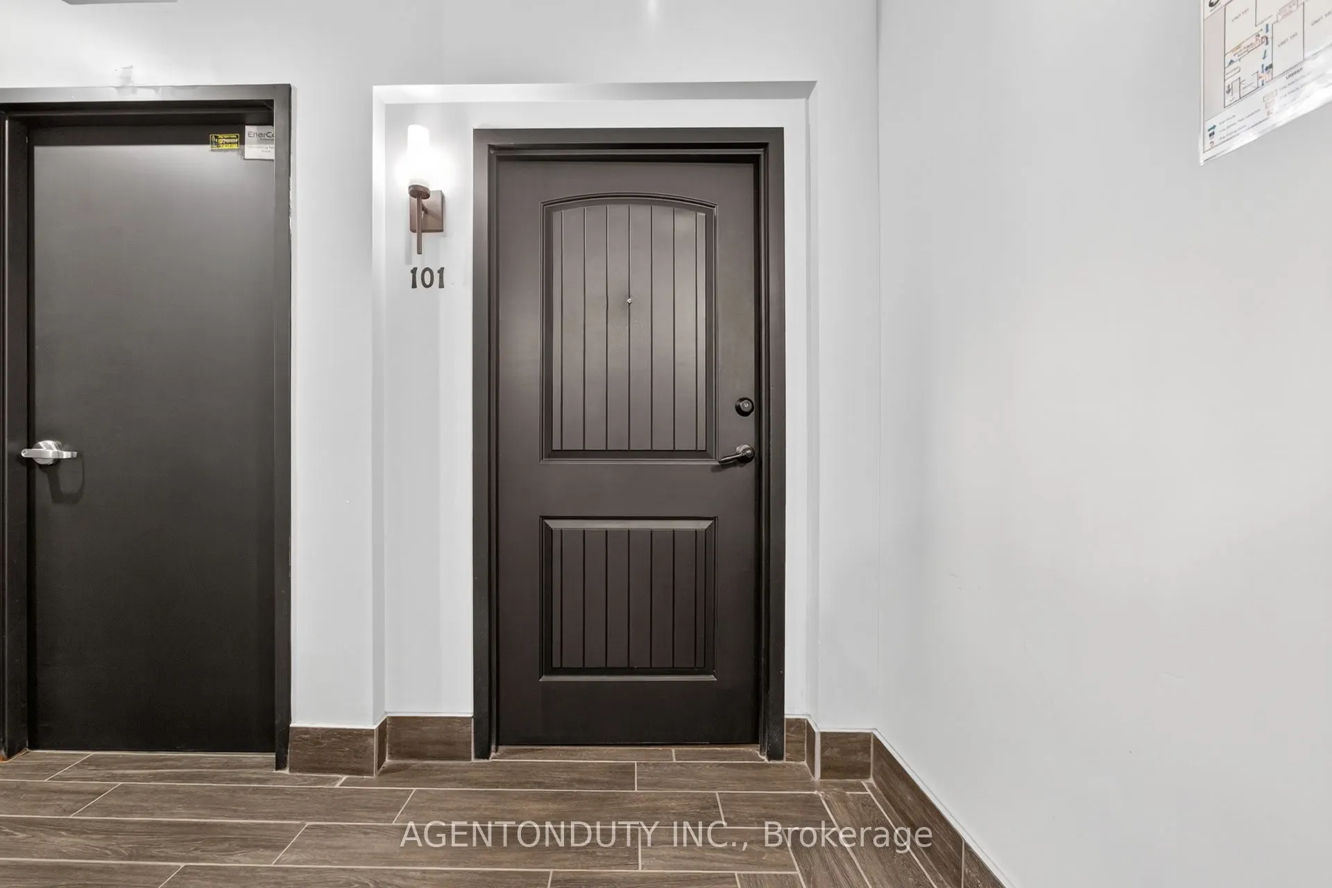 24 Cedar Street, #101