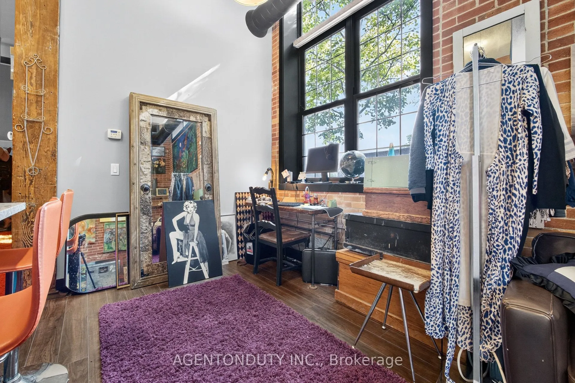 24 Cedar Street, #101