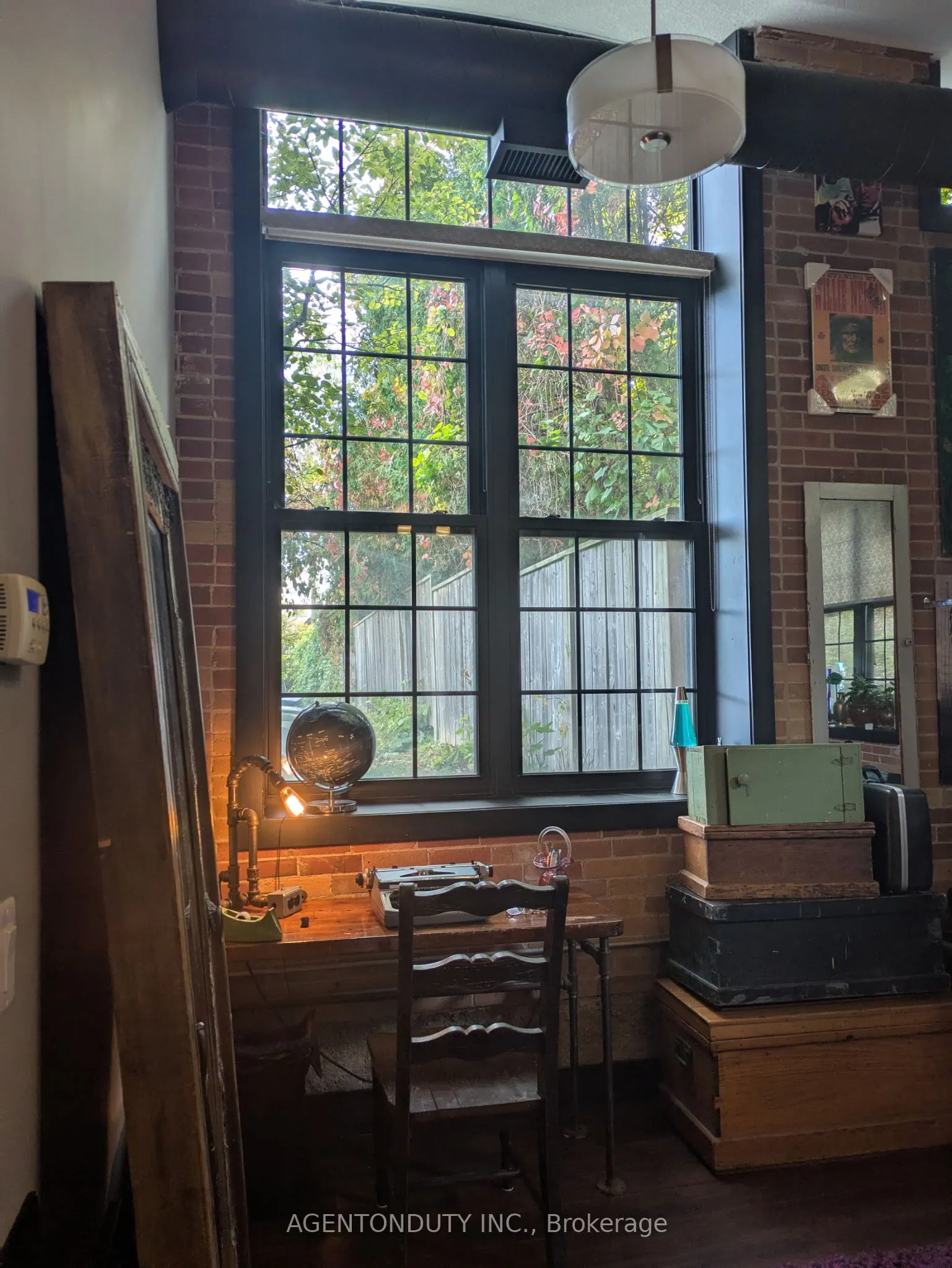 24 Cedar Street, #101