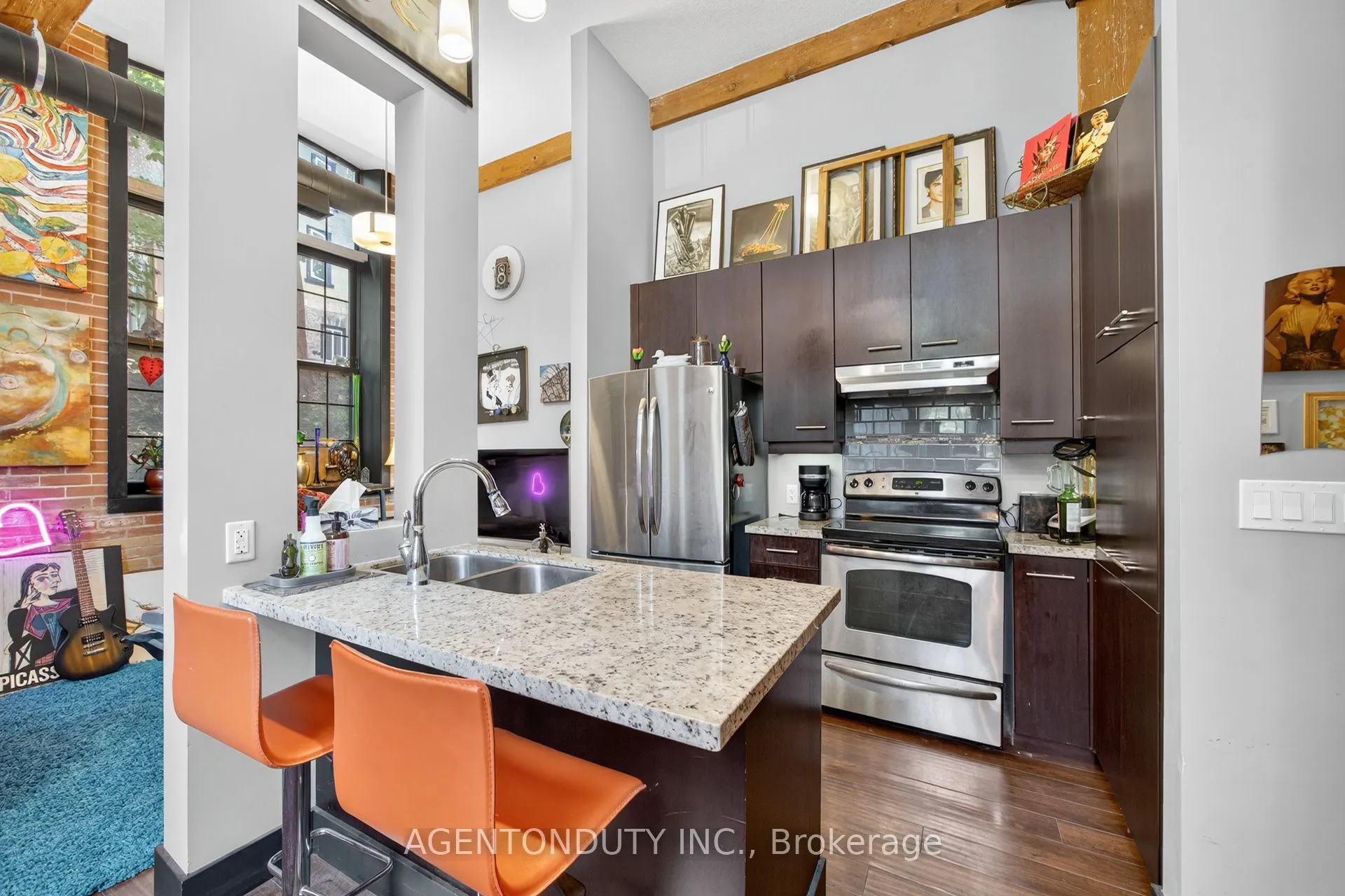 24 Cedar Street, #101
