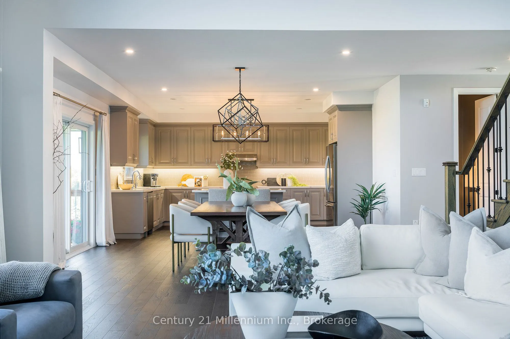 138 Creekwood Court