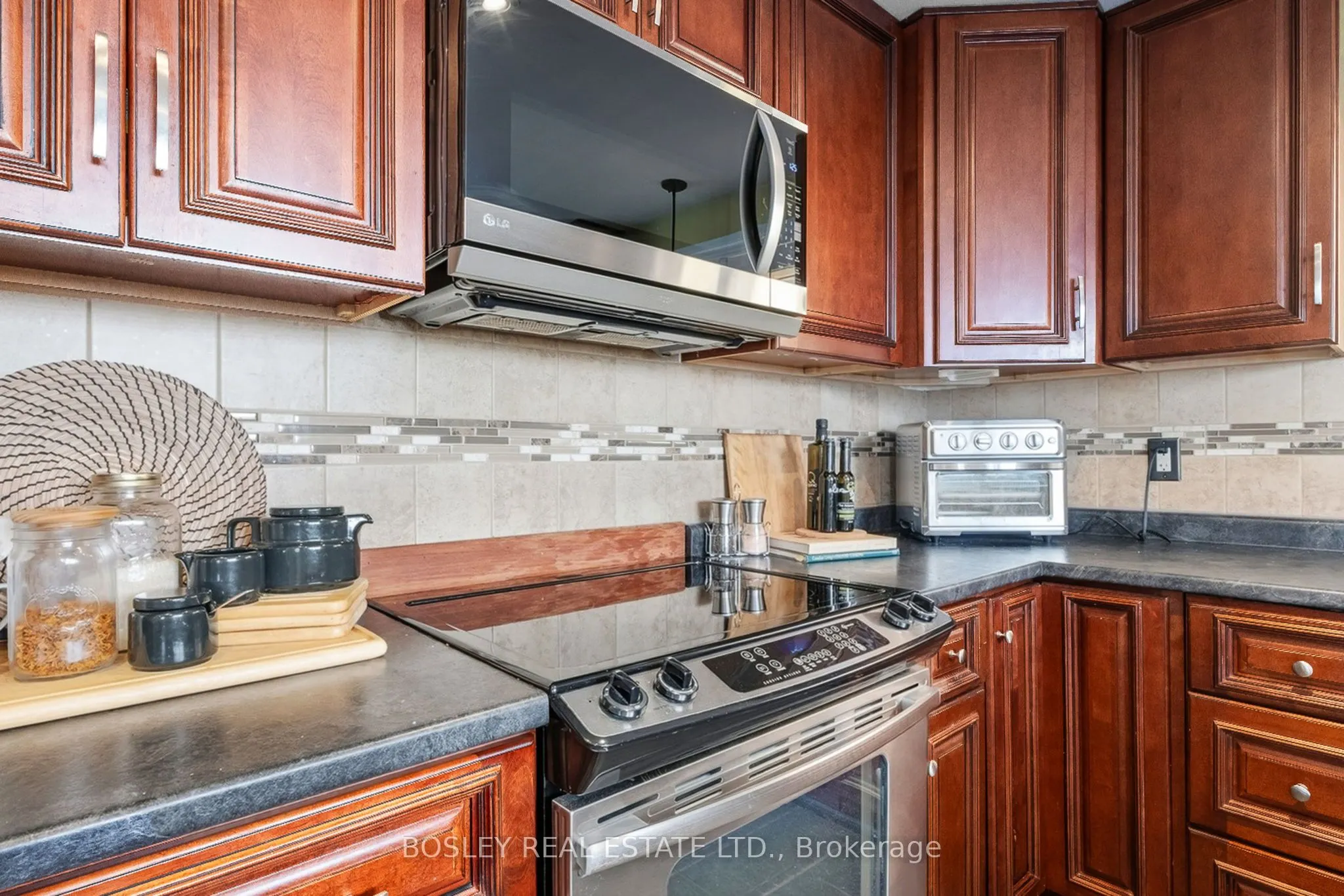 256 Ridout Street
