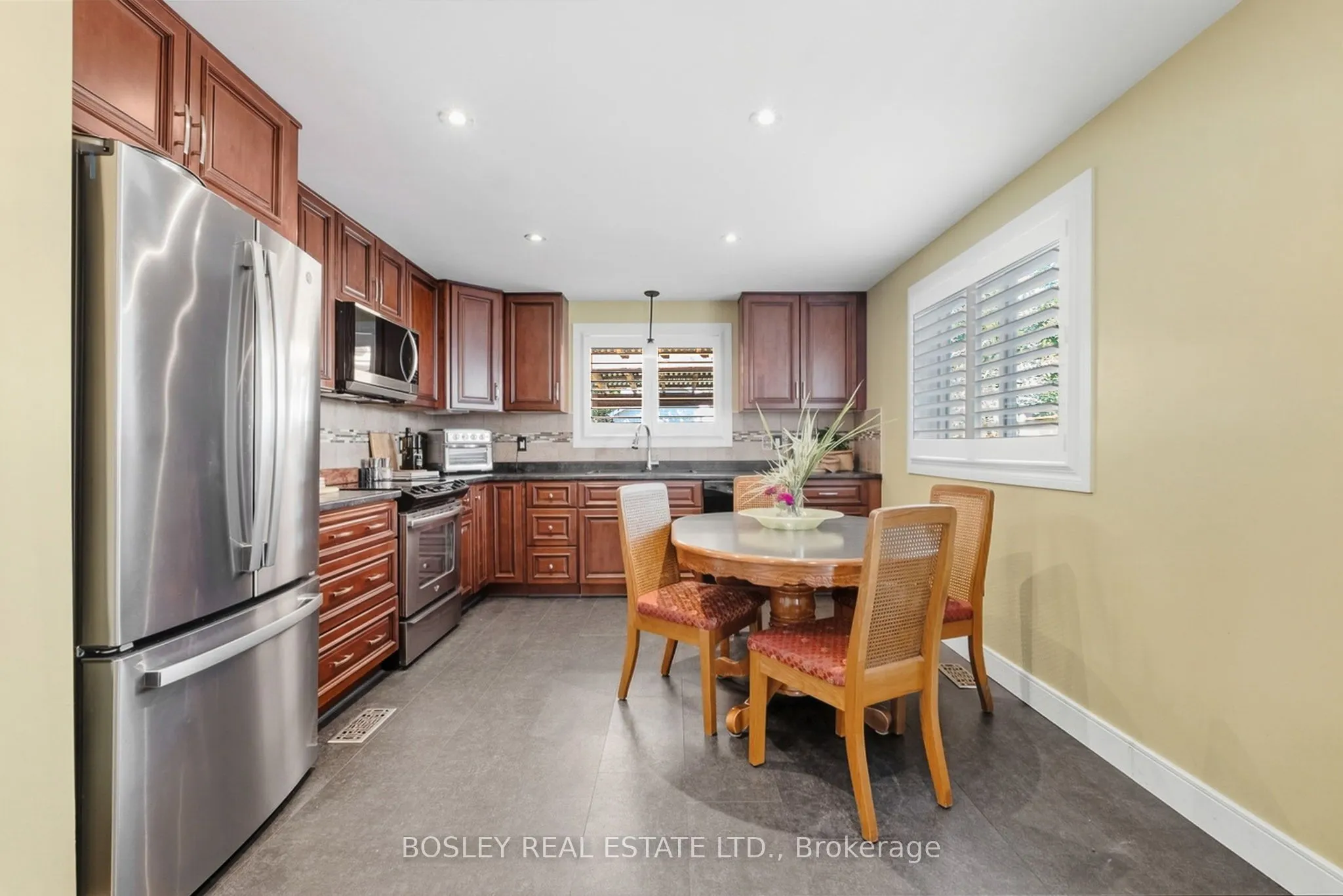 256 Ridout Street