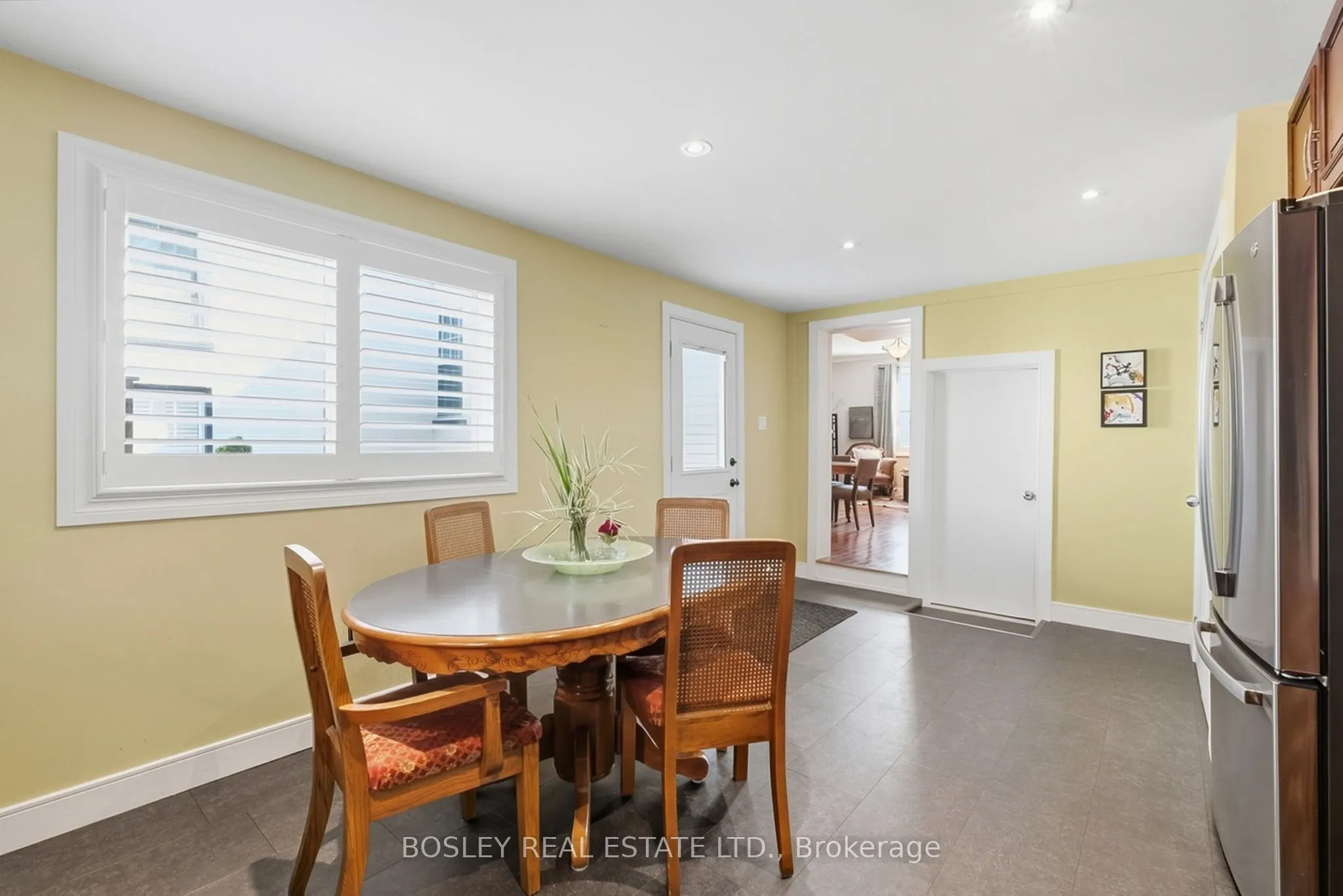 256 Ridout Street
