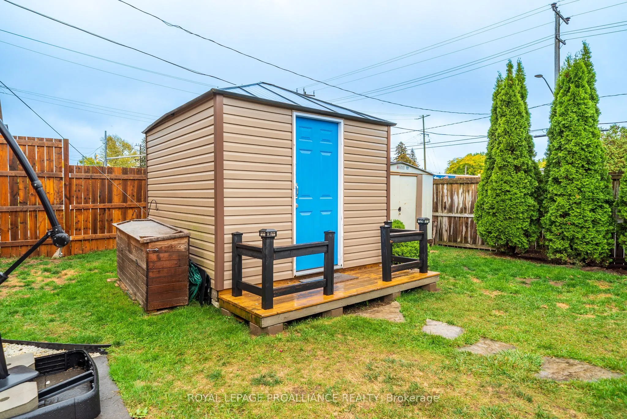 1 Kerr Crescent