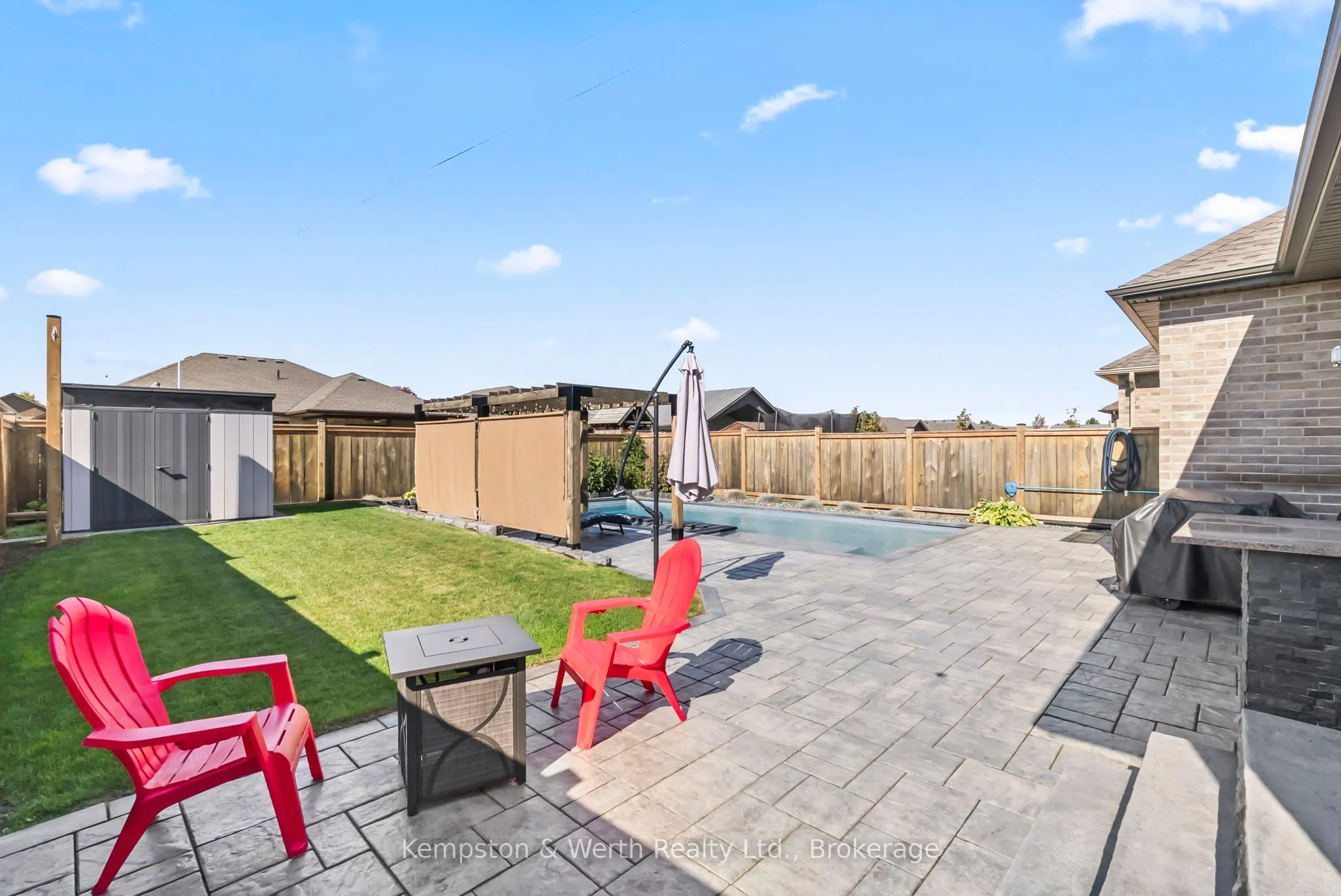 86 Forbes Crescent