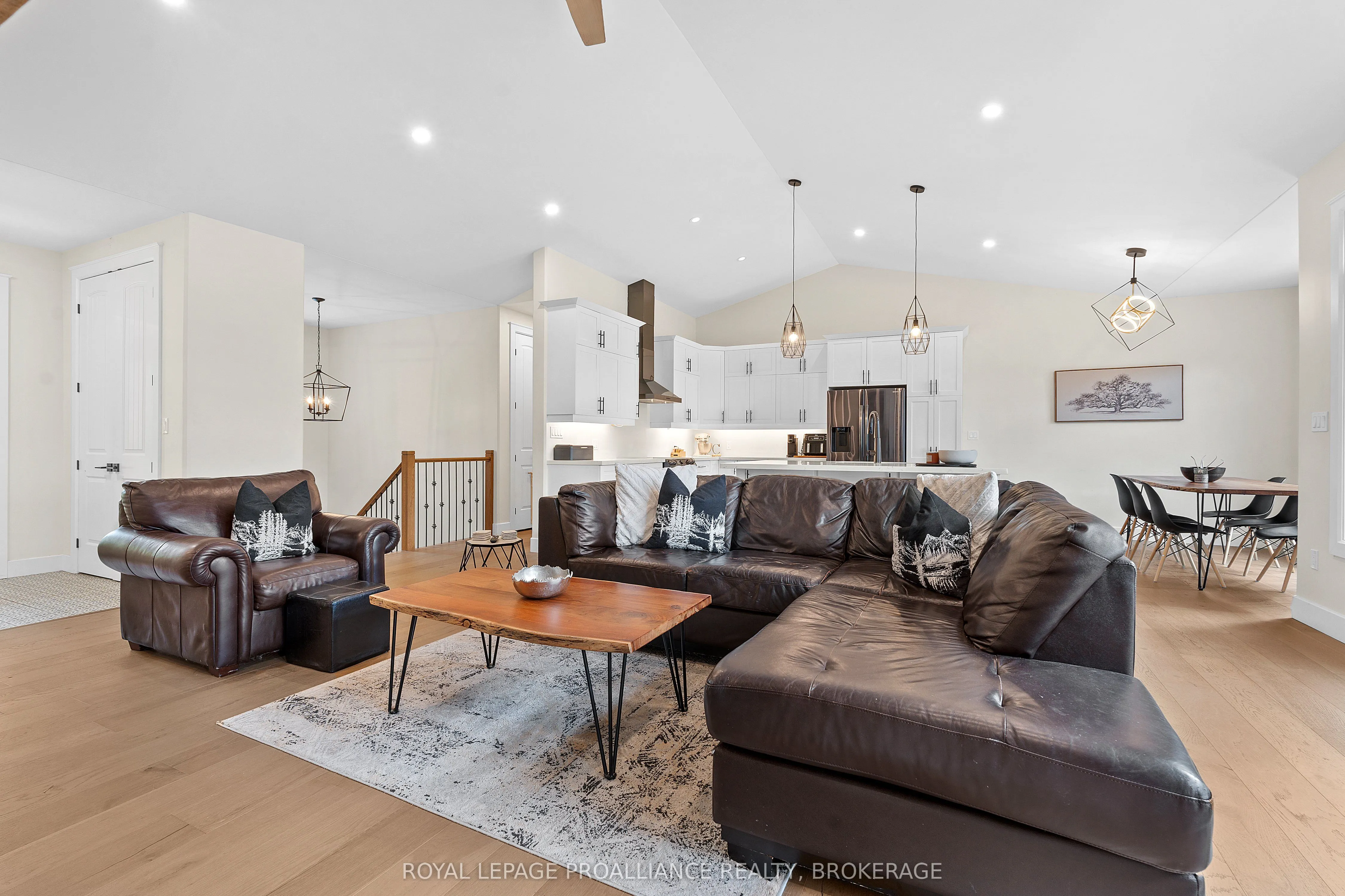 1888 Sunbury Road