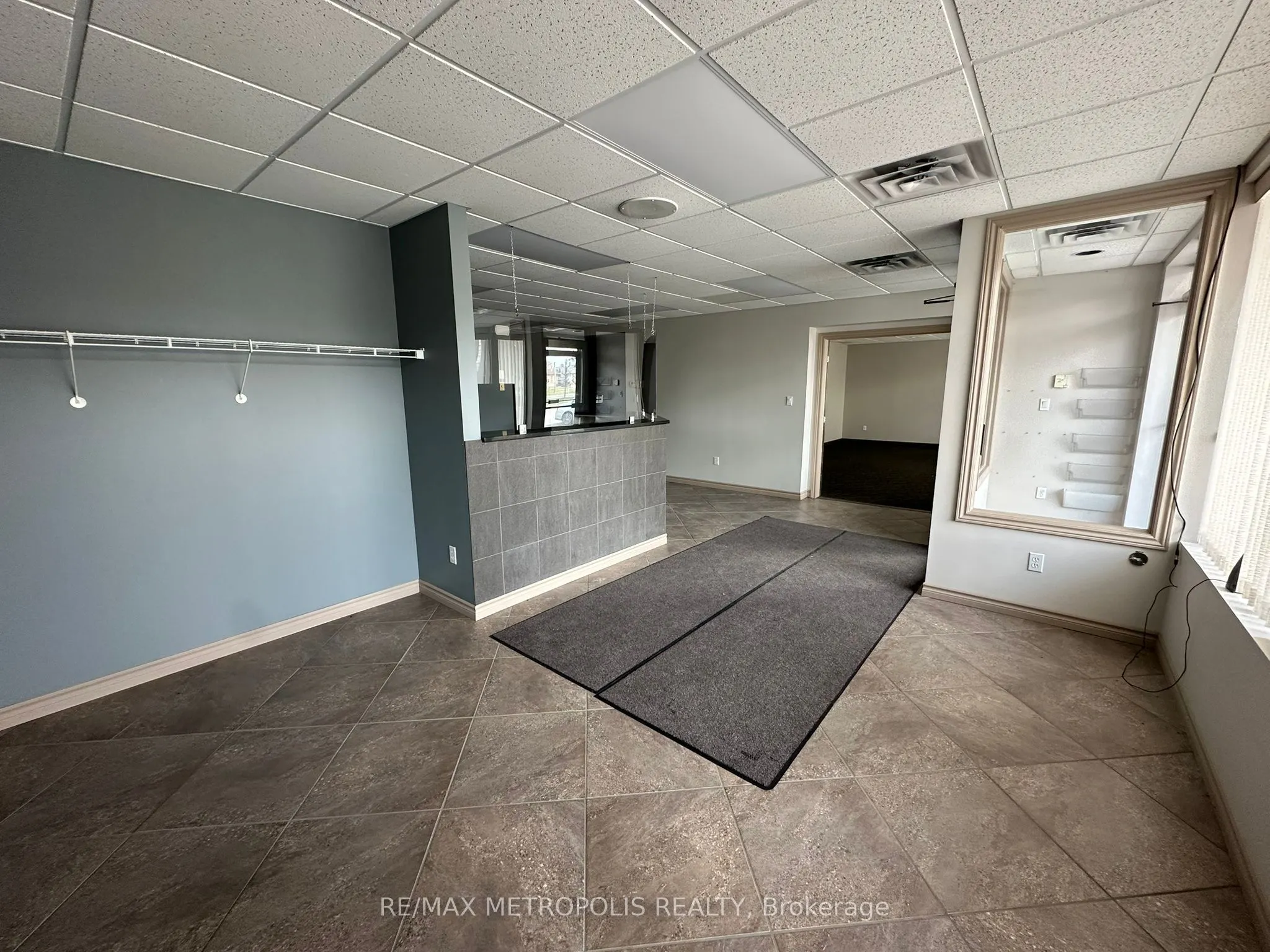 499 Dundas Street W, #5