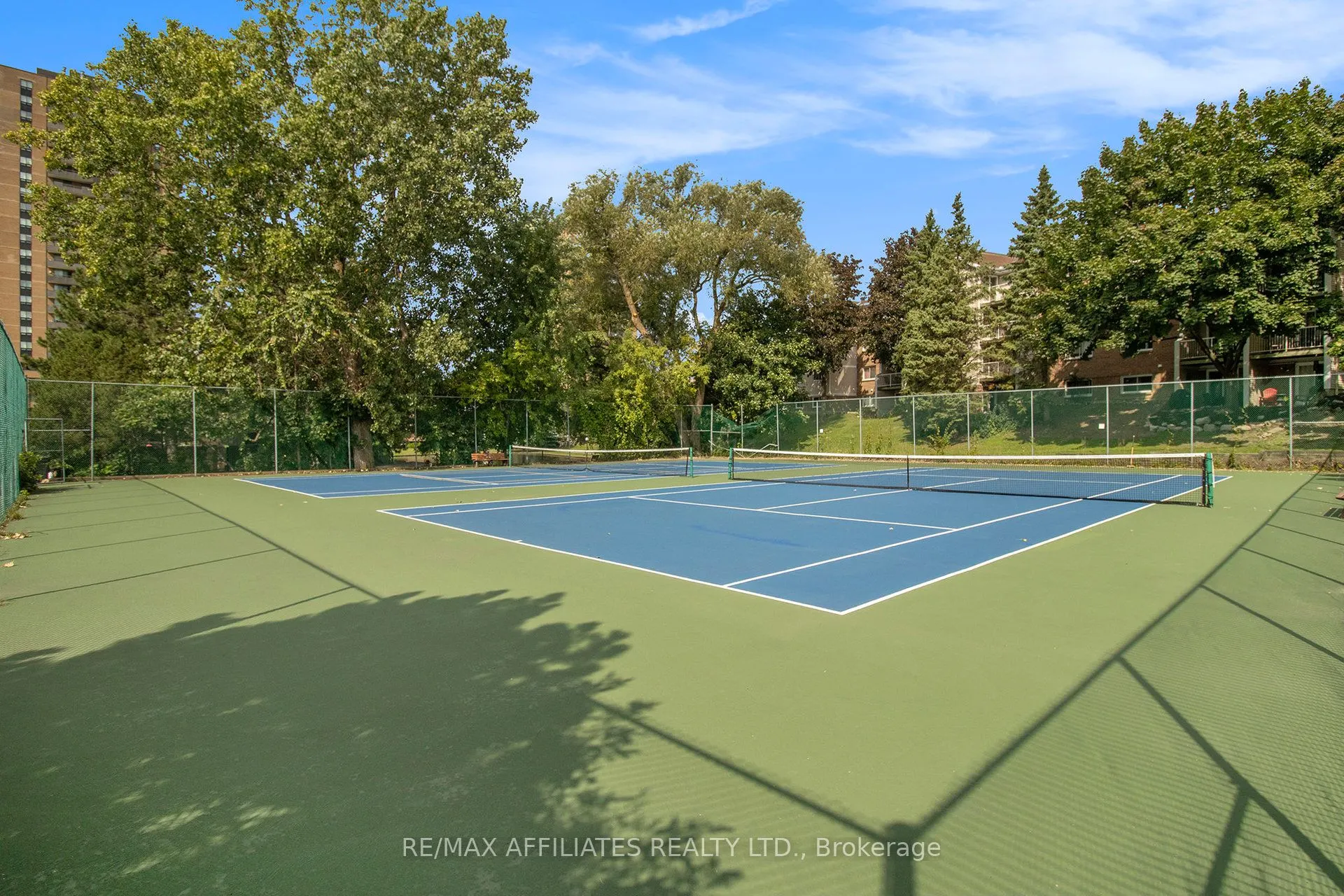 270 Brittany Drive, #207