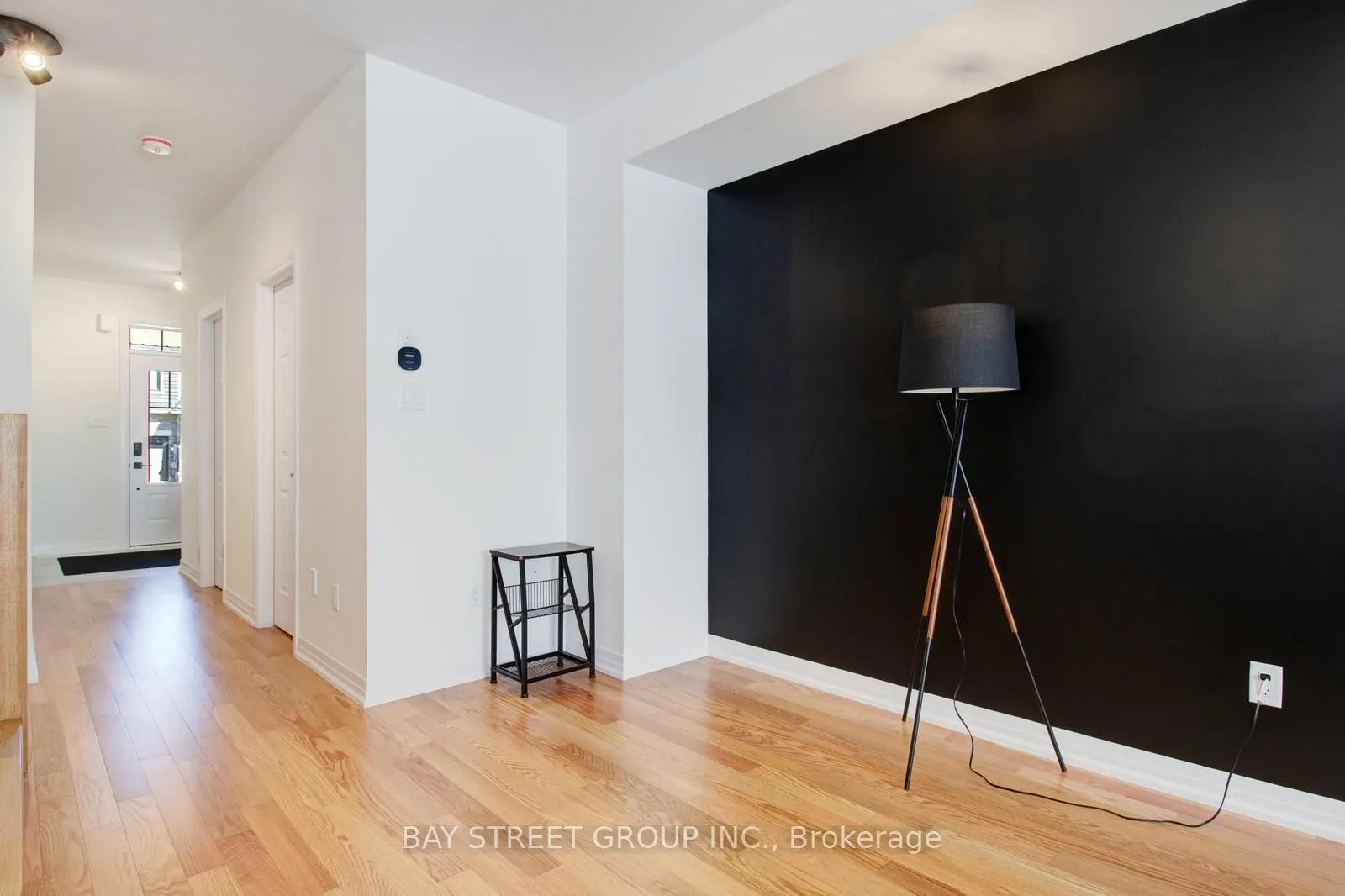 5 Lemon Avenue N