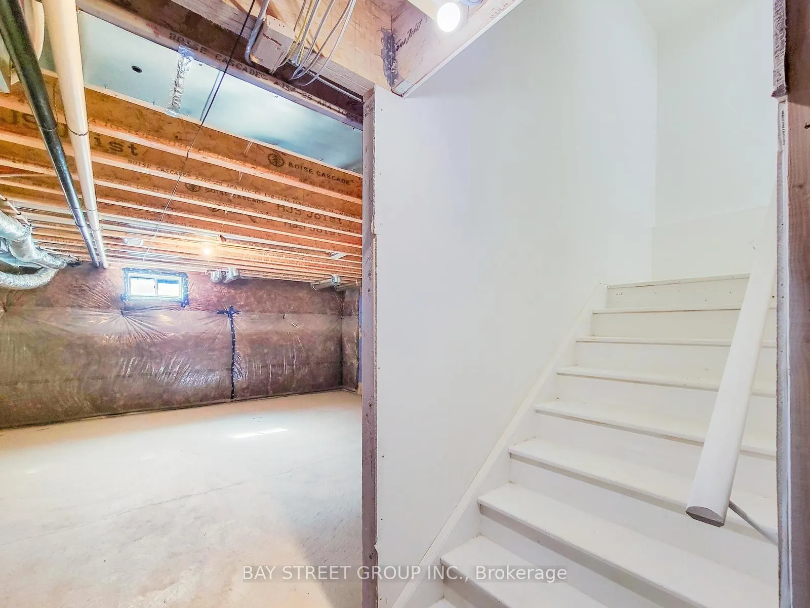 5 Lemon Avenue N