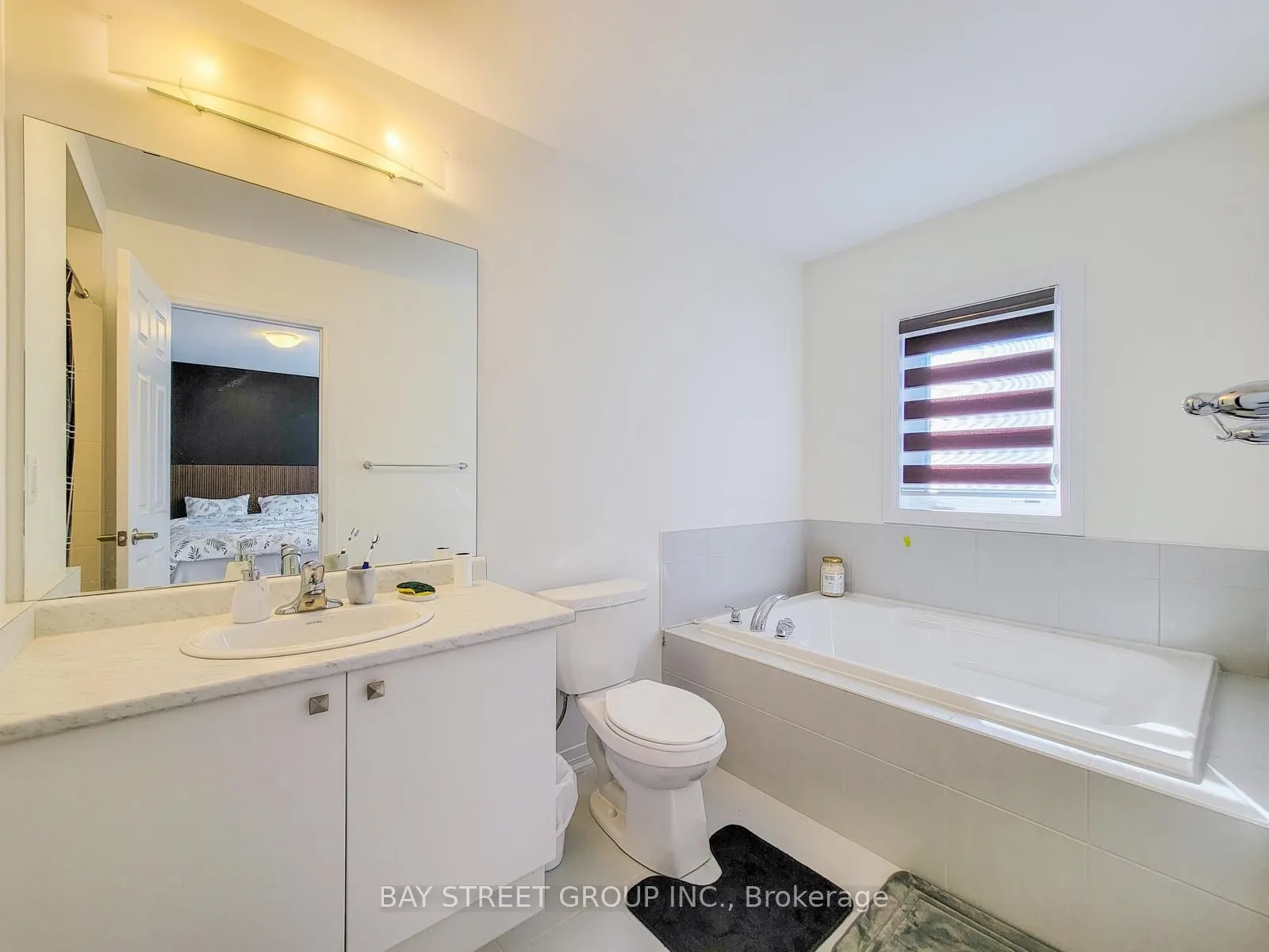 5 Lemon Avenue N