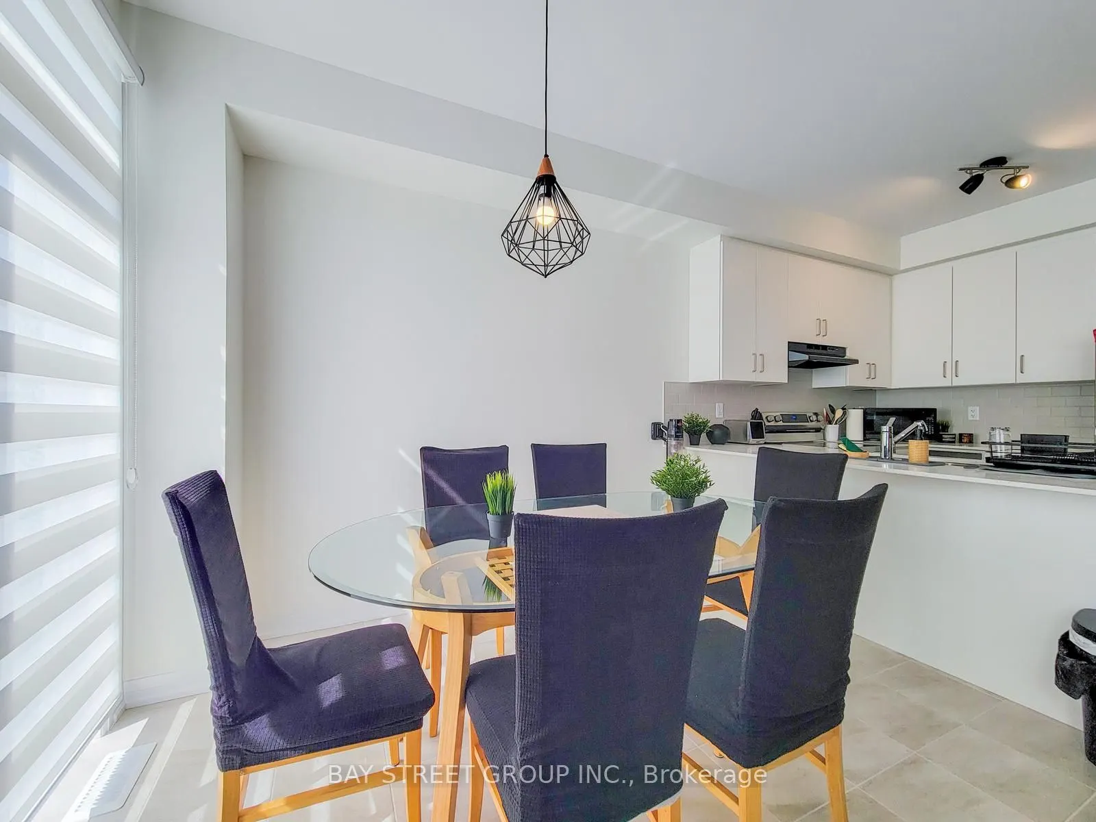 5 Lemon Avenue N