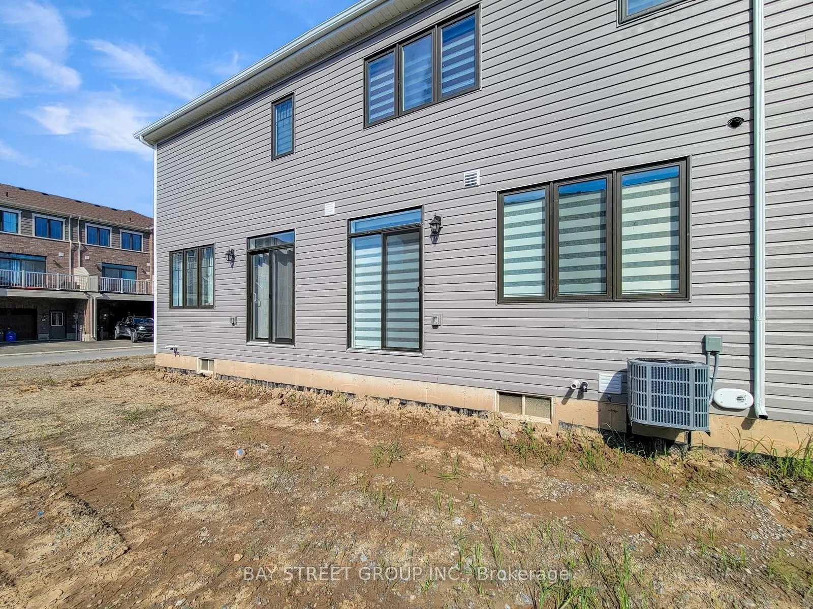 5 Lemon Avenue N