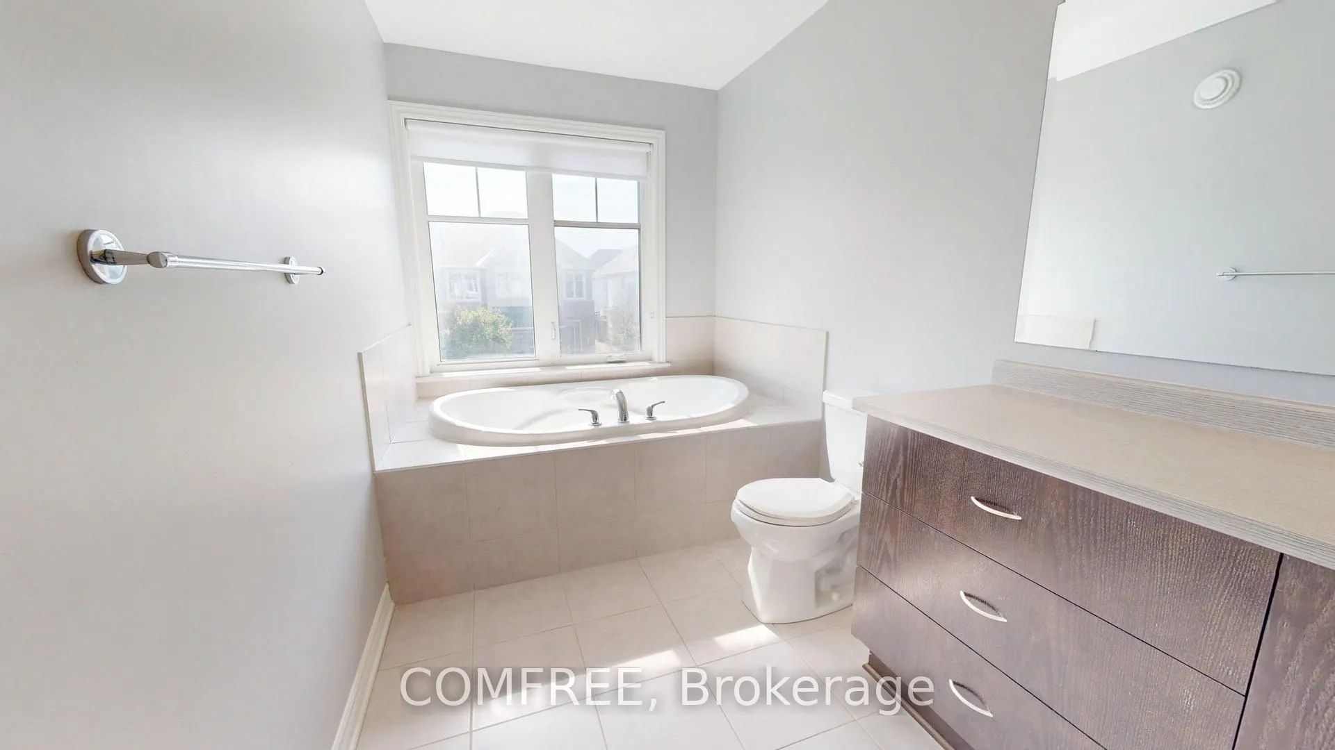 253 Brambling Way