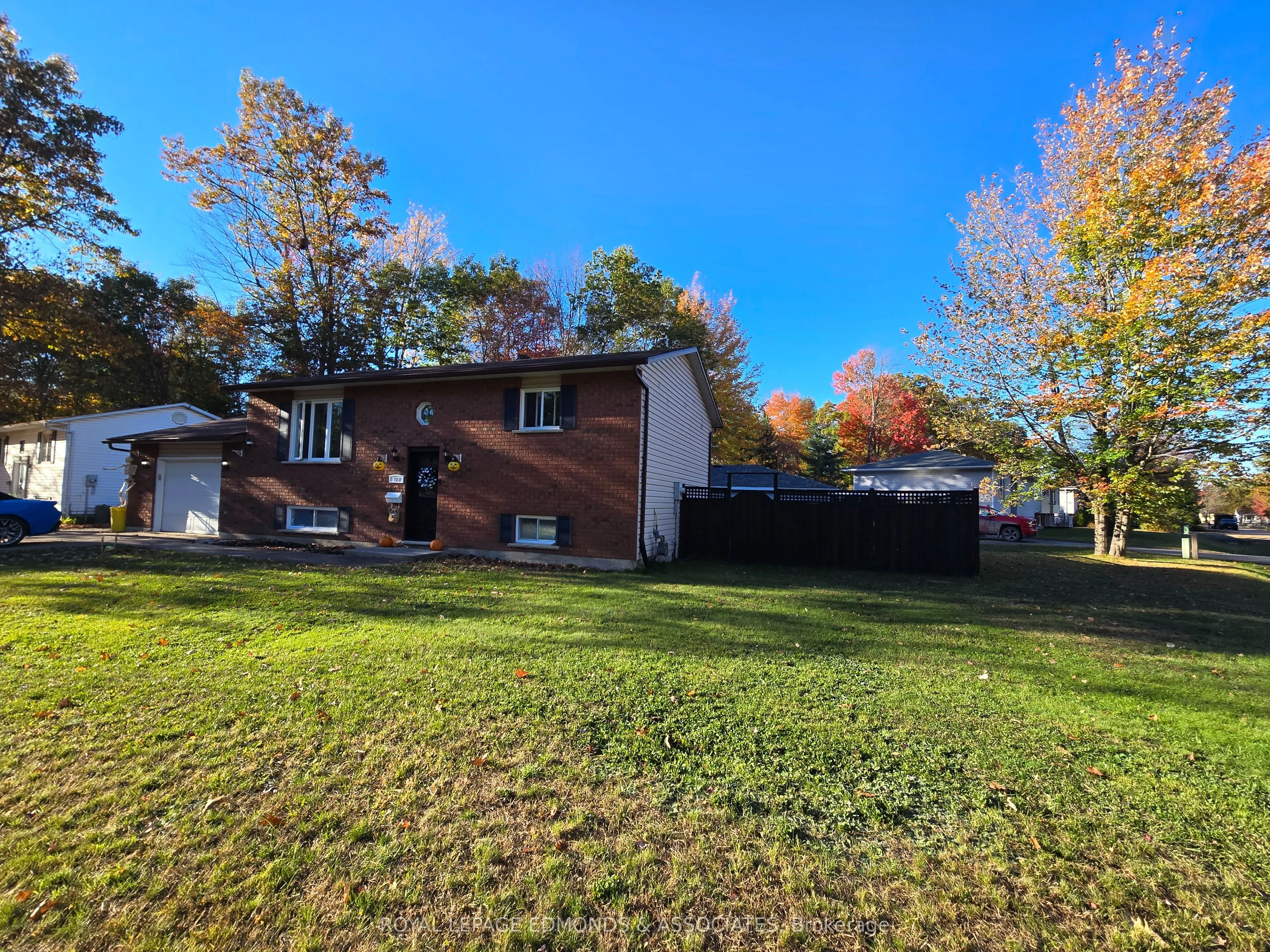 517 Abbie Lane