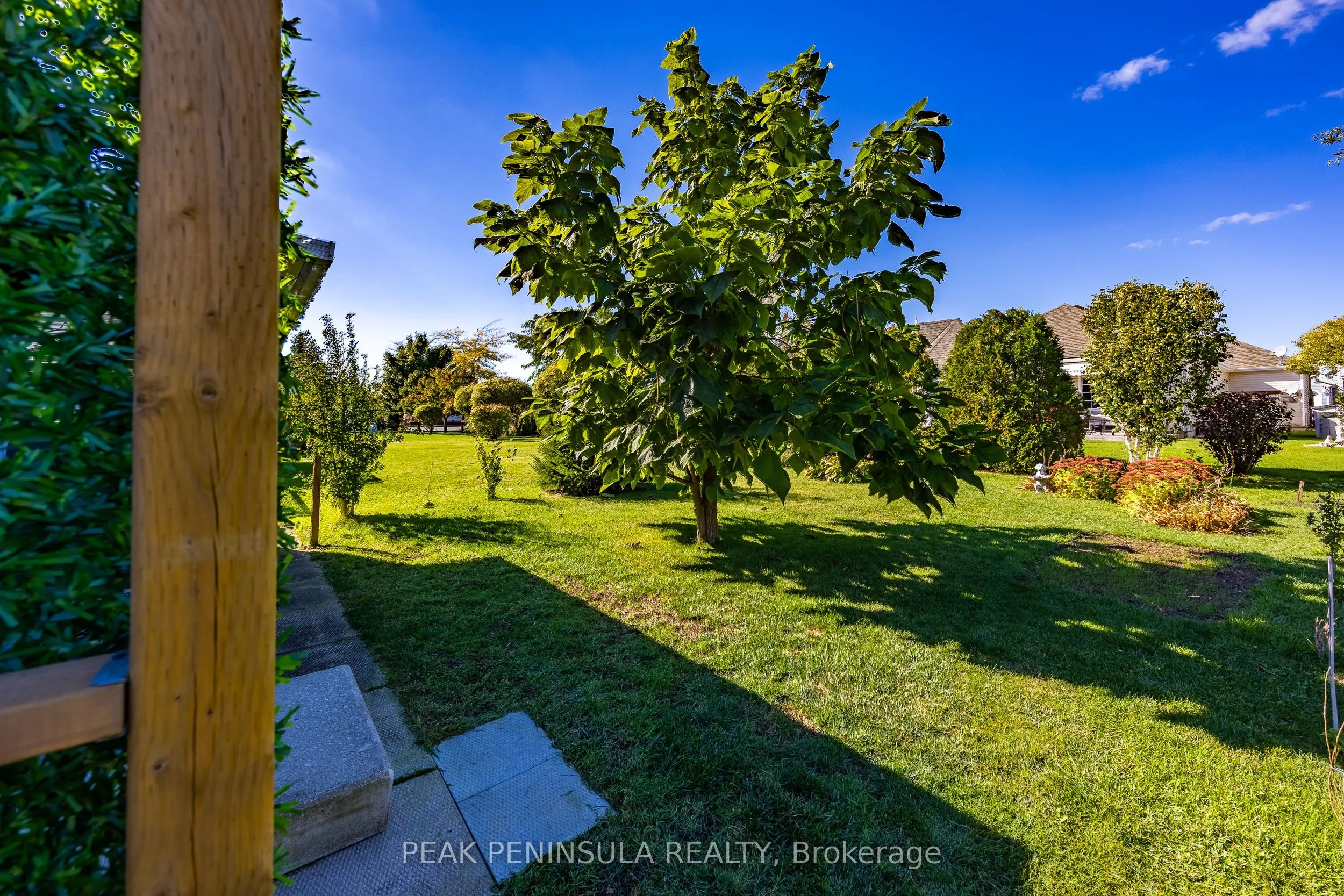 18 Long Point Boulevard