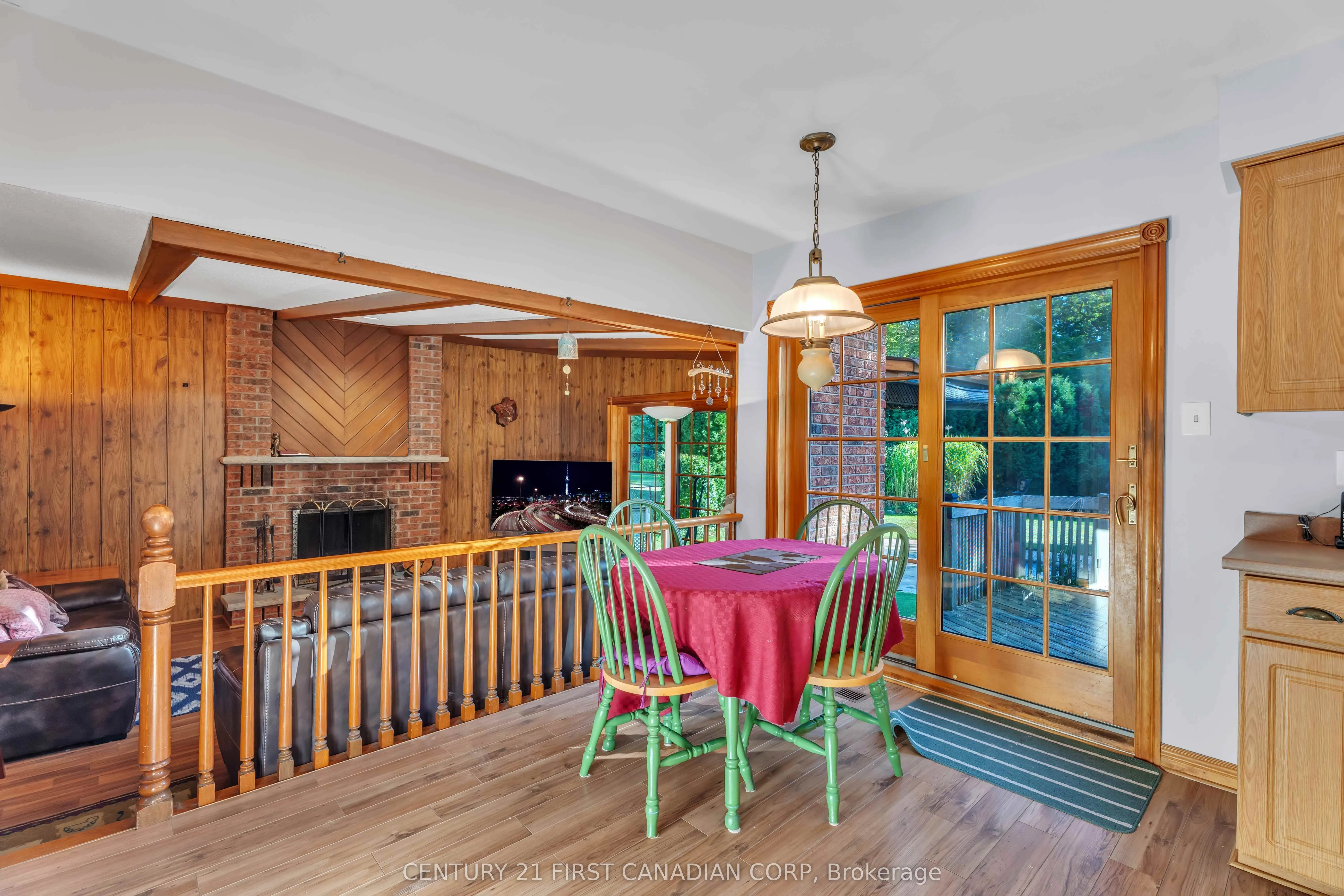 33 Fourwinds Road