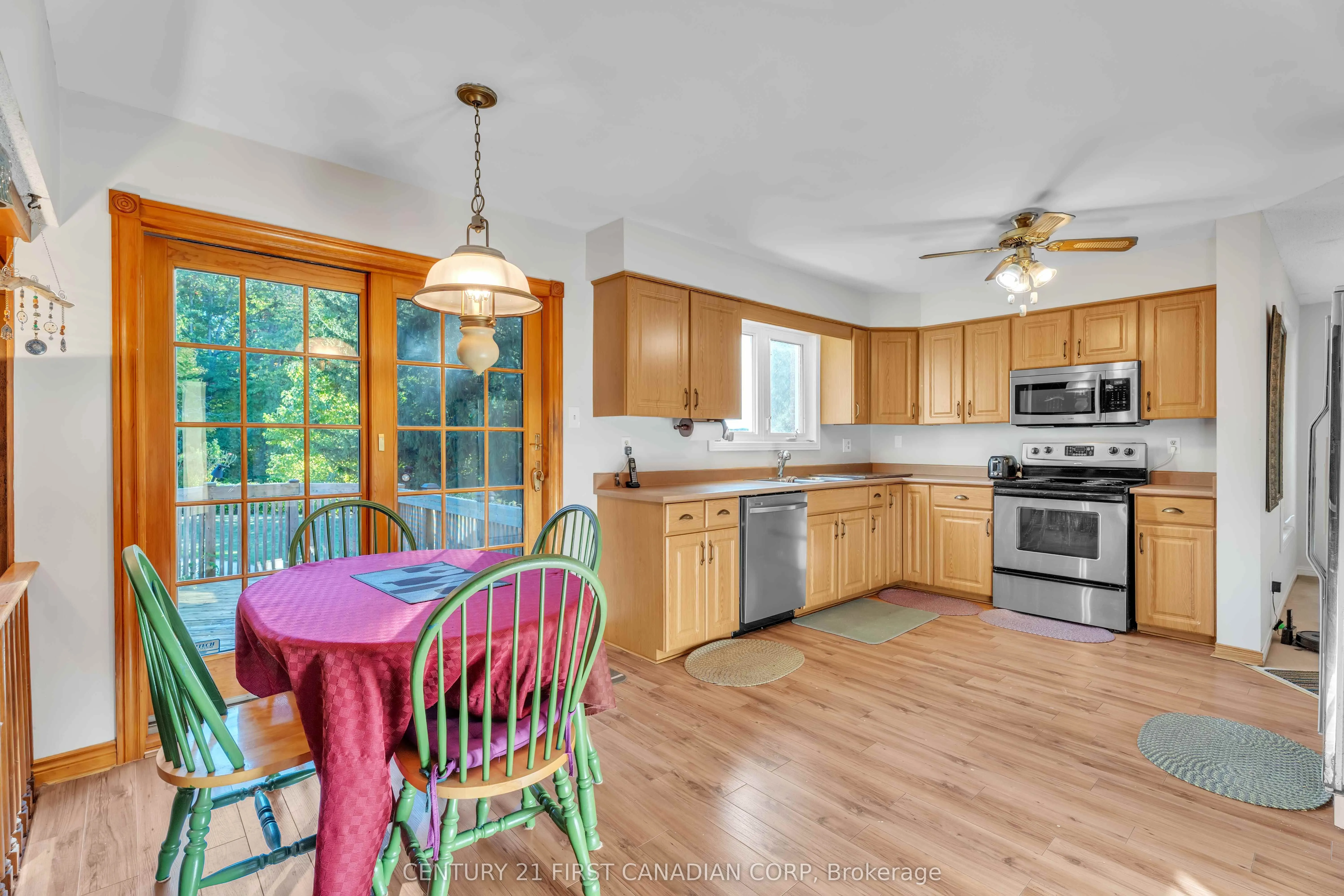 33 Fourwinds Road