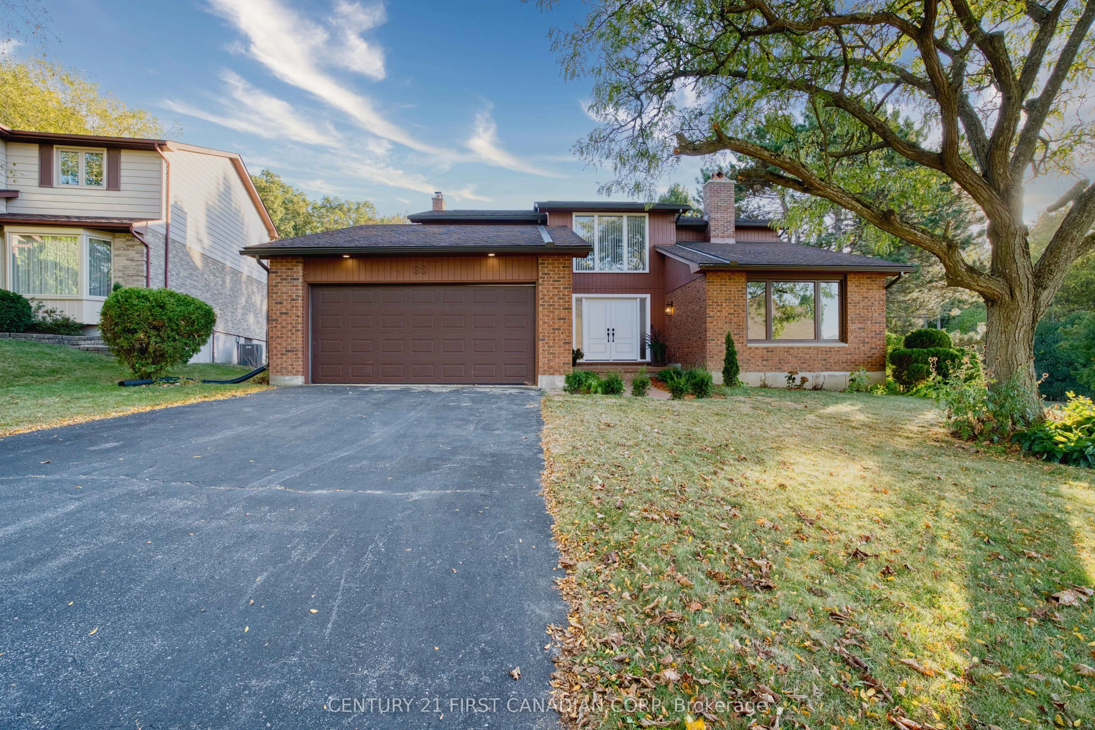 33 Fourwinds Road