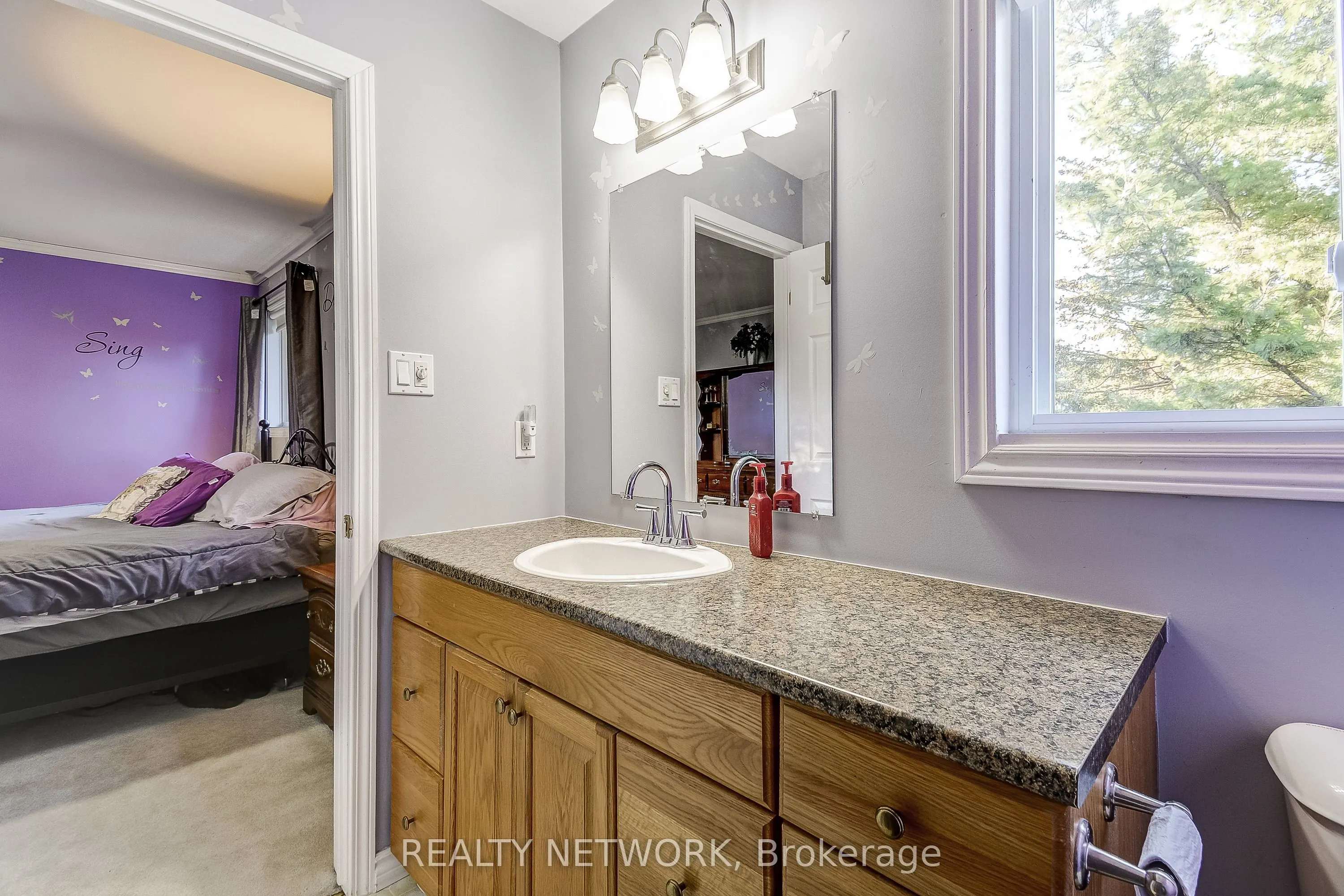 68 Aldercrest Avenue