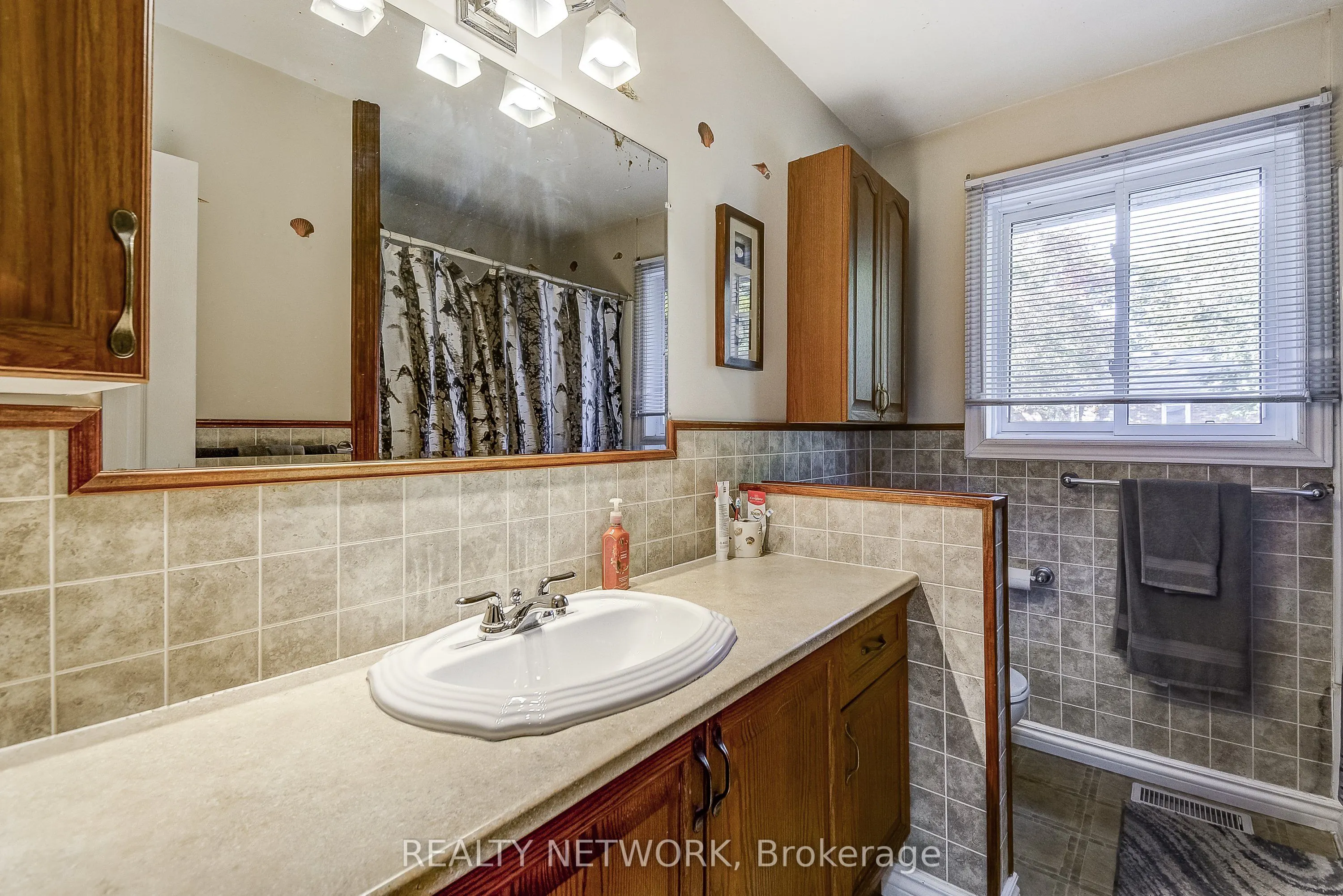 68 Aldercrest Avenue