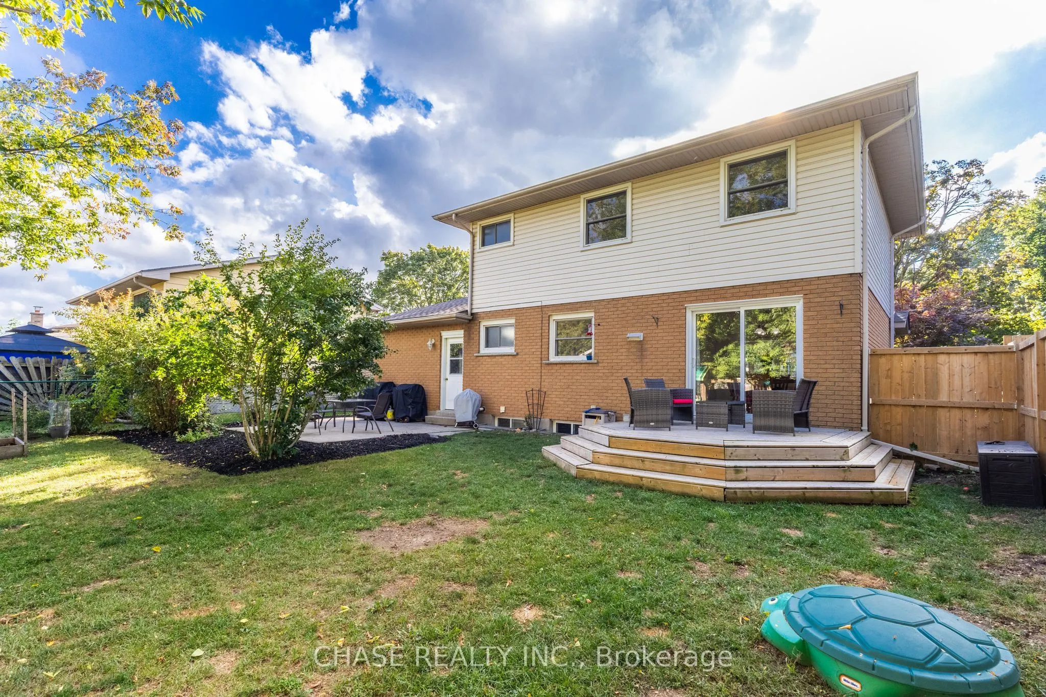 119 Oak Street