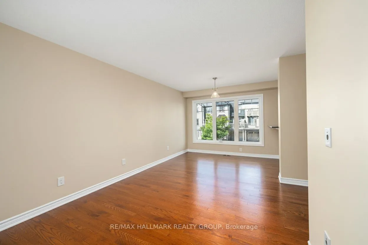 601 Foxlight Circle