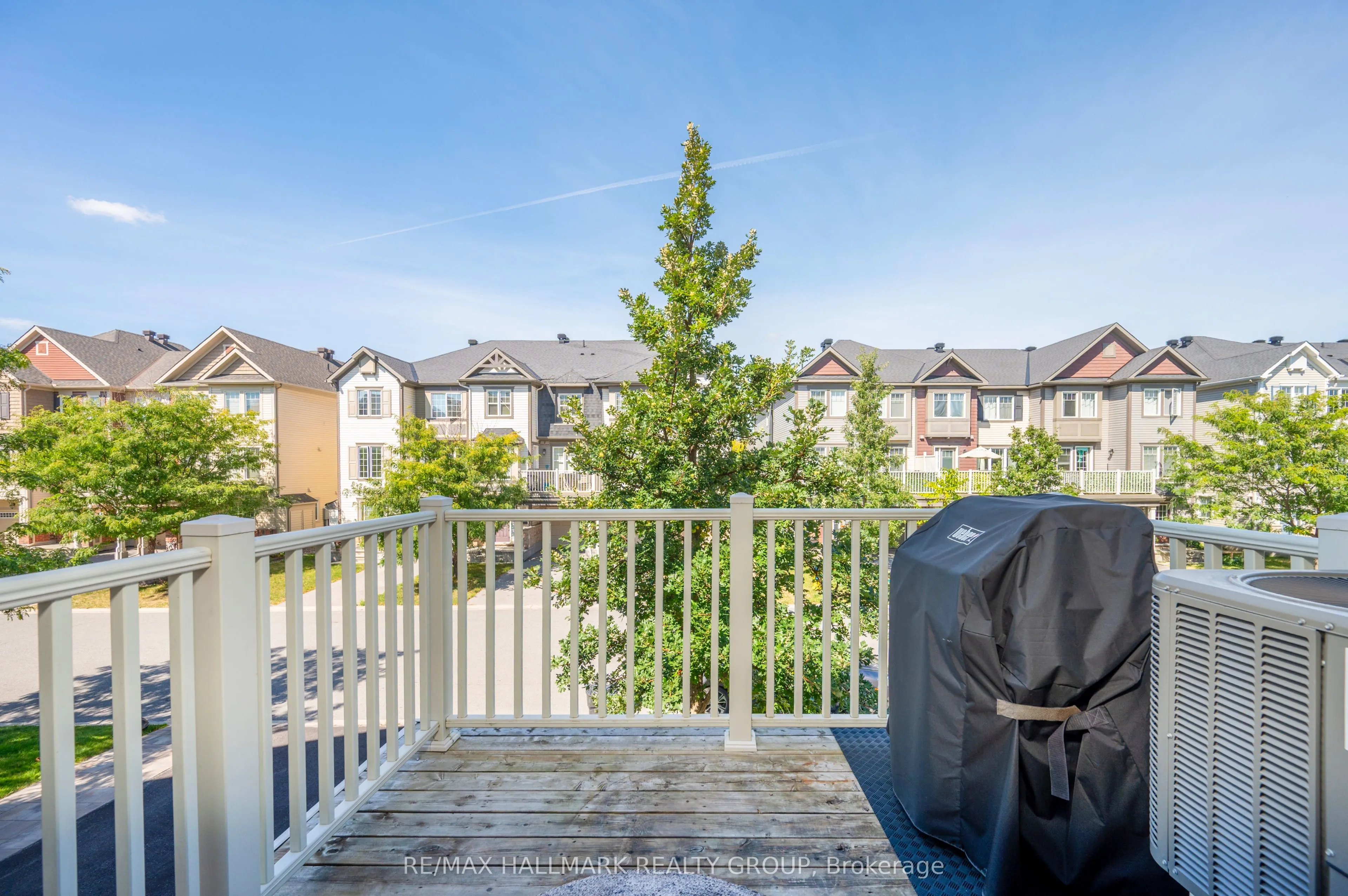 601 Foxlight Circle