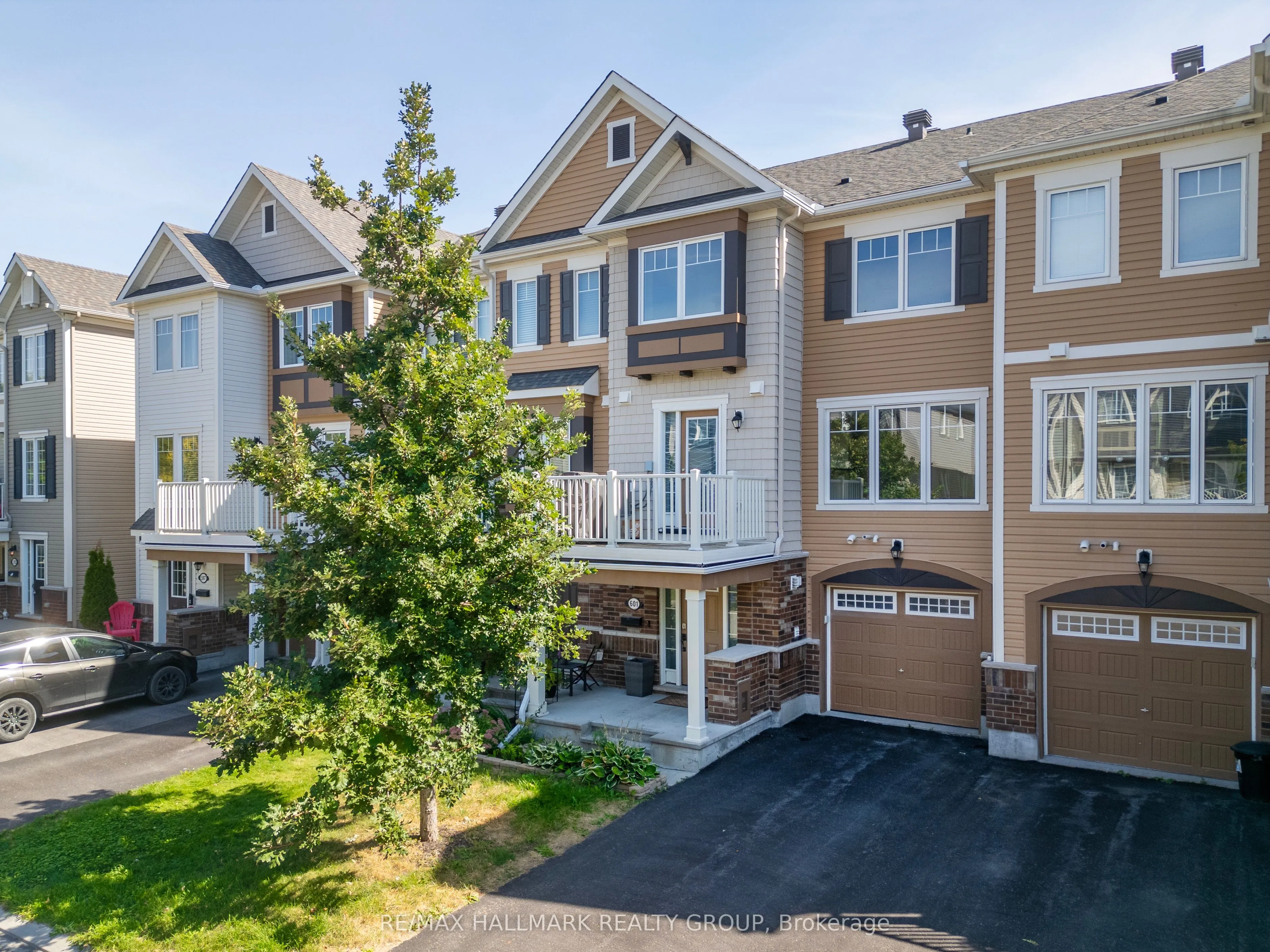 601 Foxlight Circle