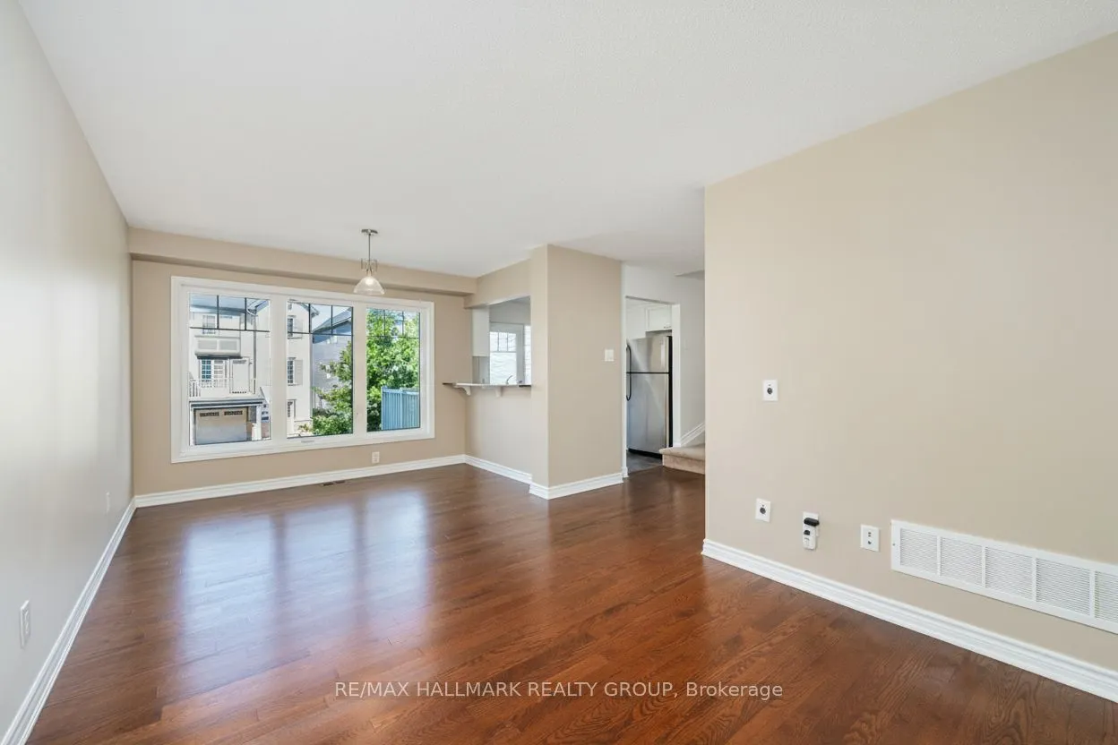 601 Foxlight Circle