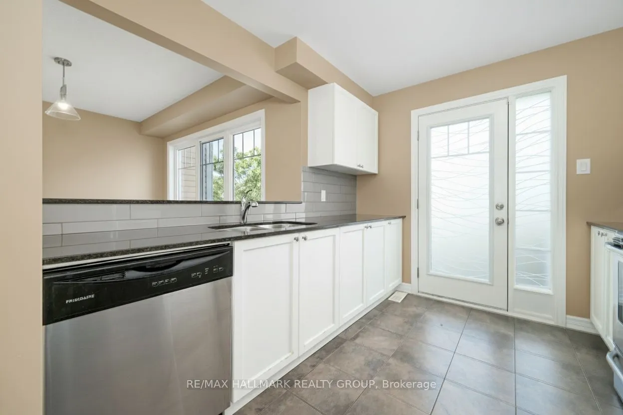 601 Foxlight Circle