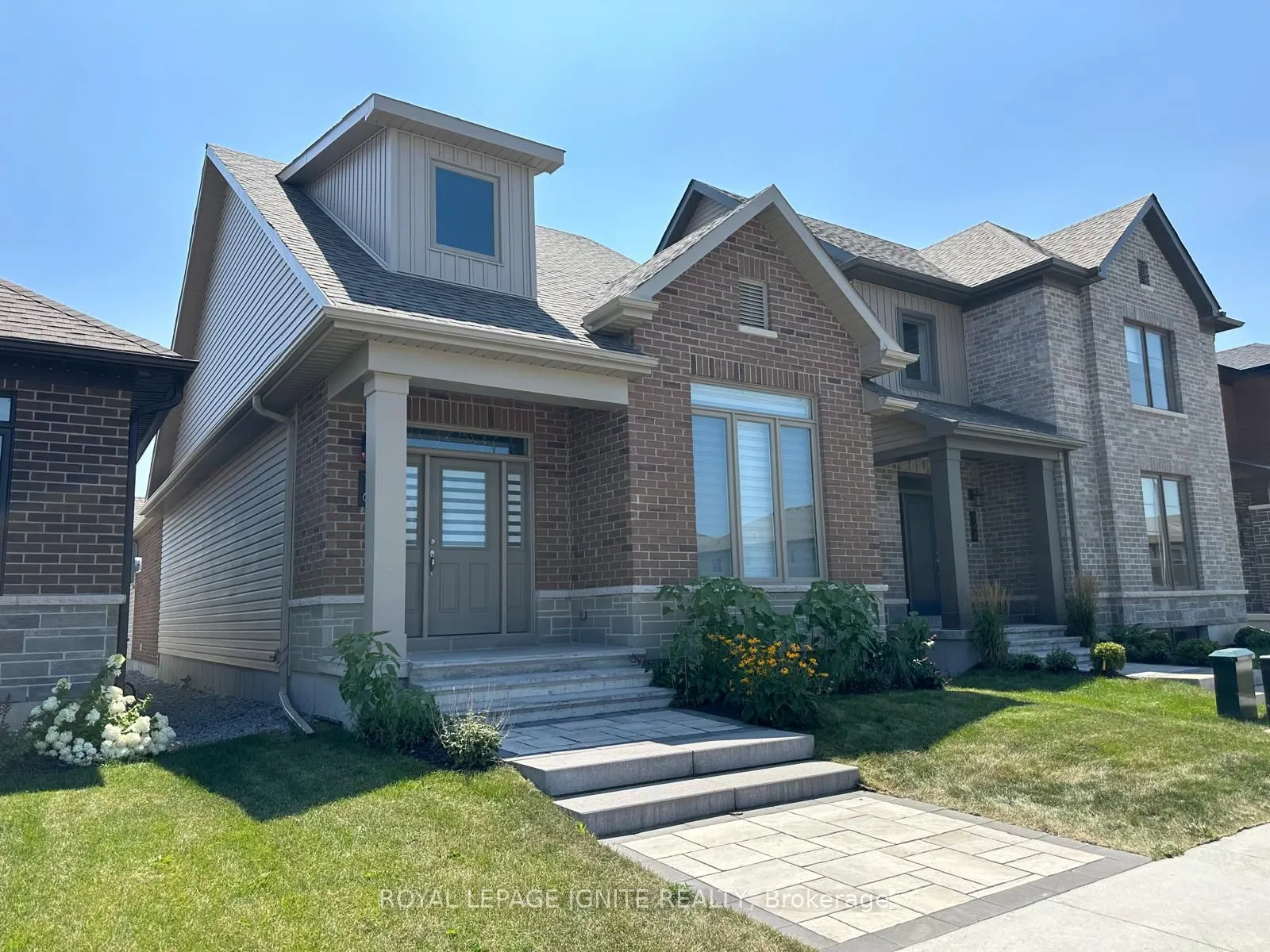 76 Riverstone Way