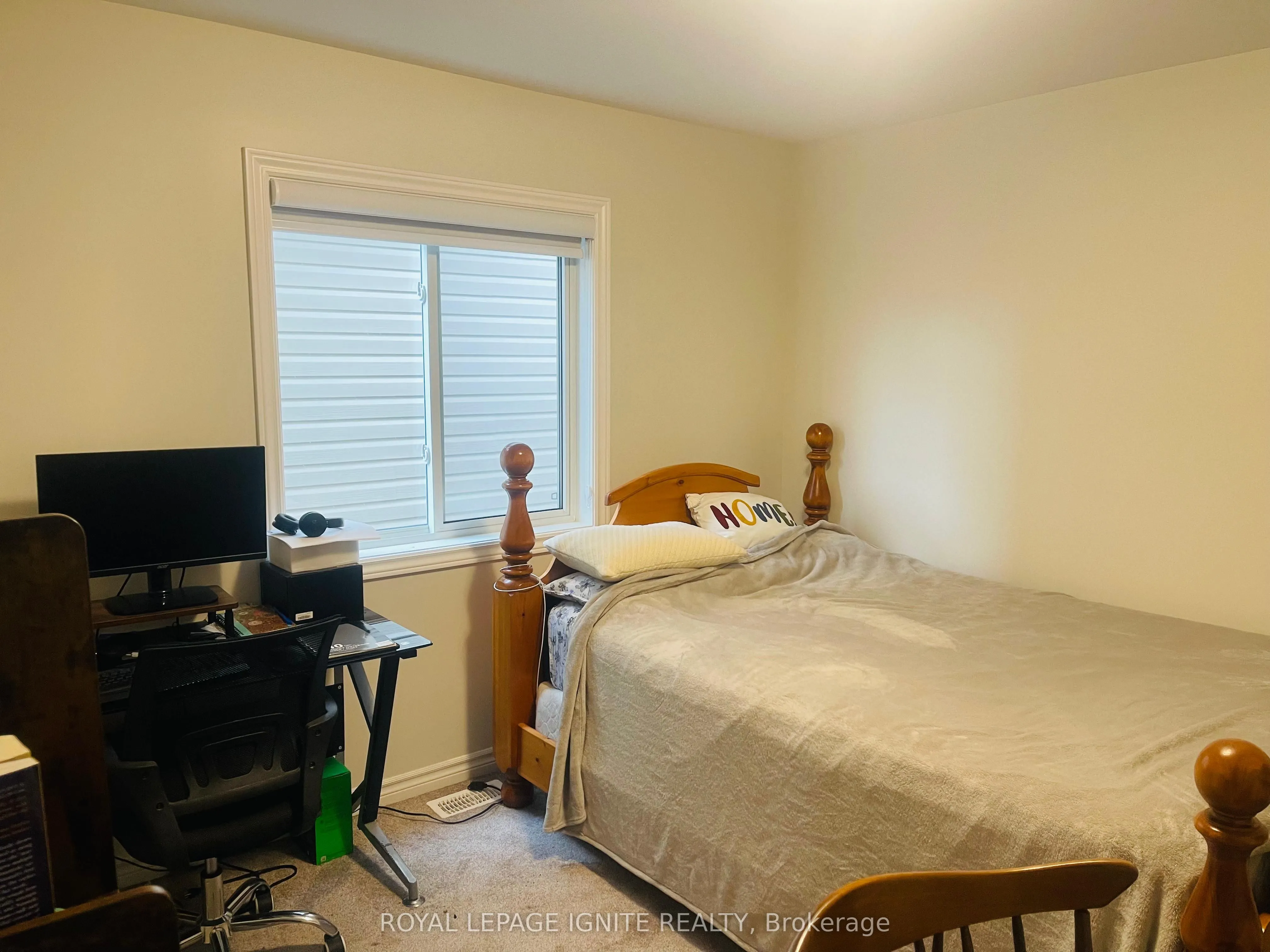 76 Riverstone Way