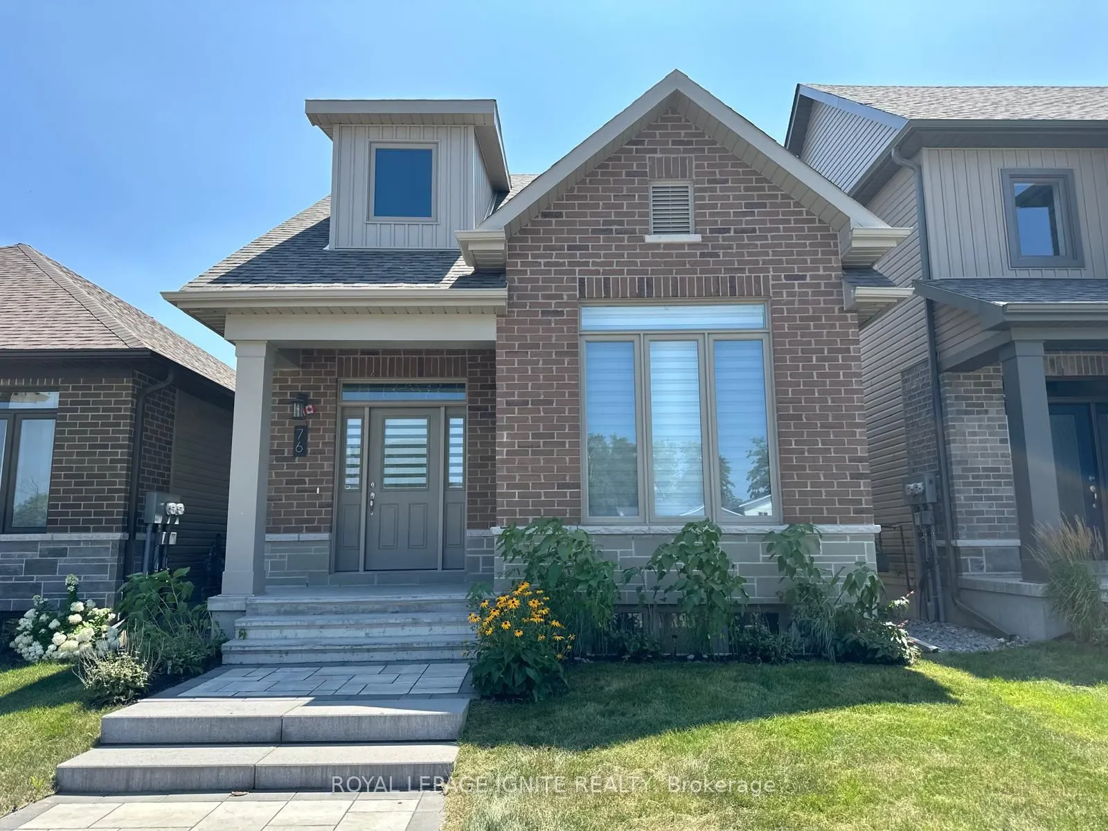 76 Riverstone Way