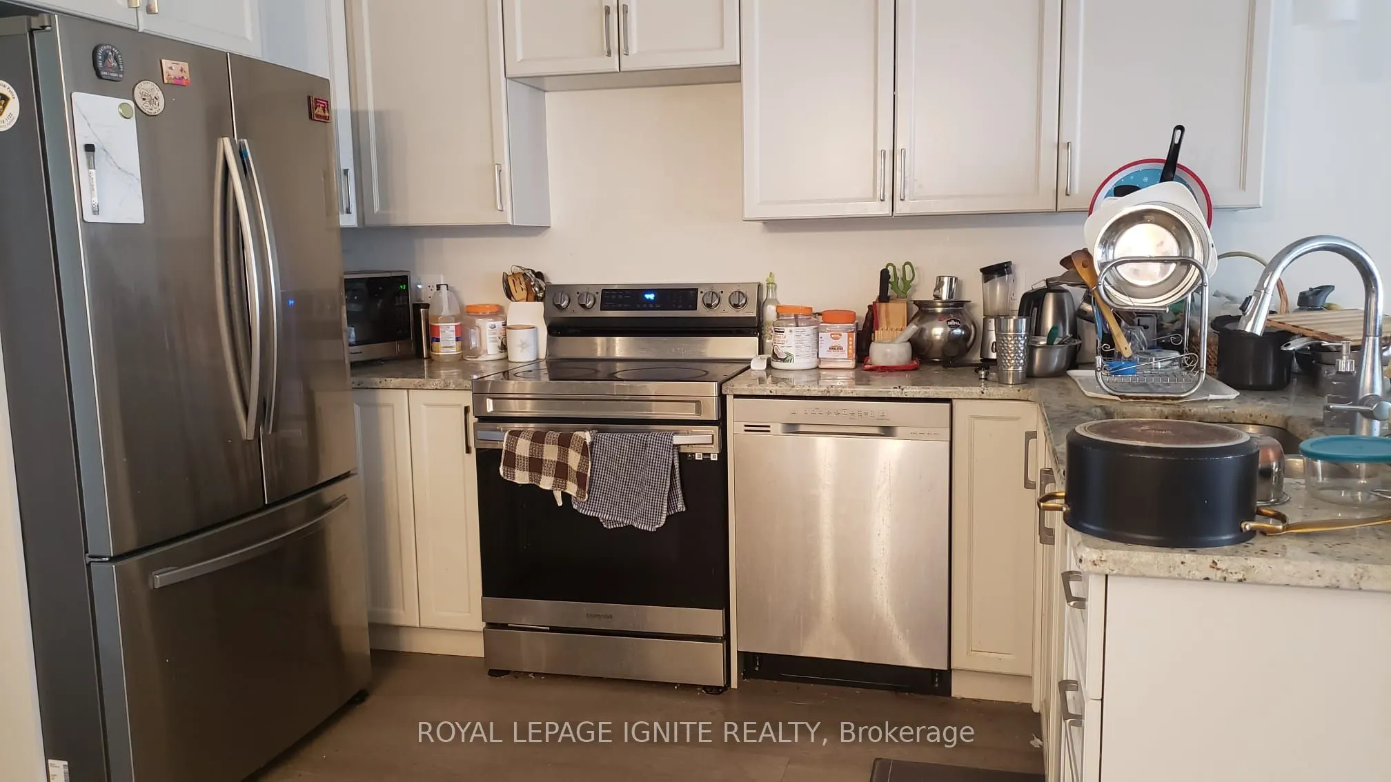 76 Riverstone Way