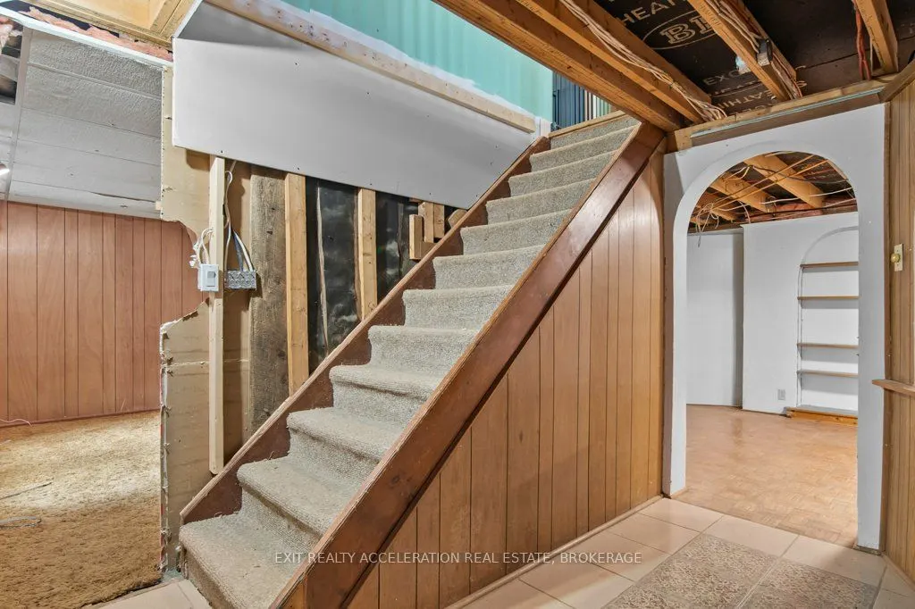 1556 Ham Road