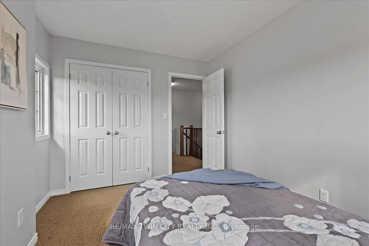 260 Countrystone Crescent