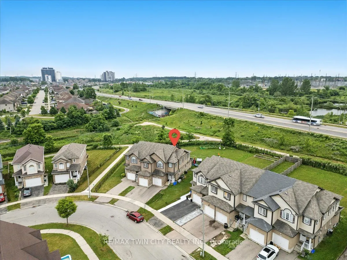 260 Countrystone Crescent