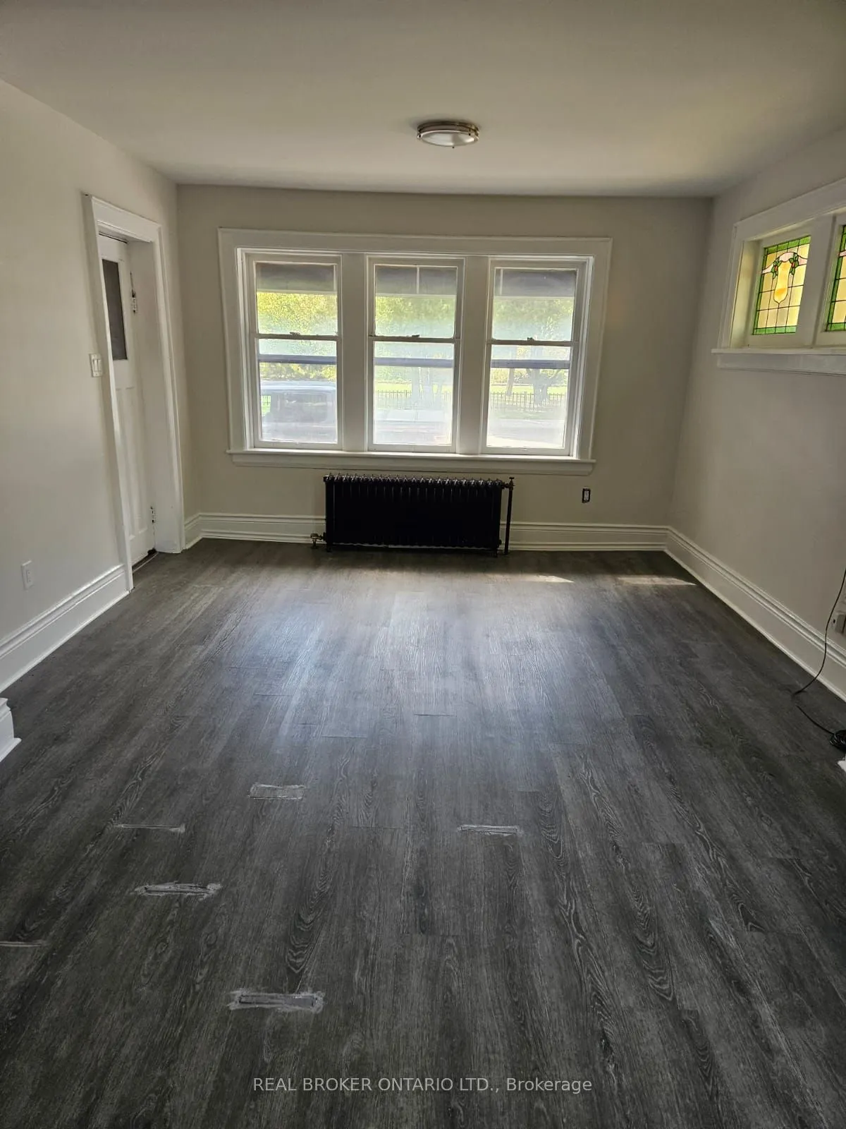 983 Main Street E, #1