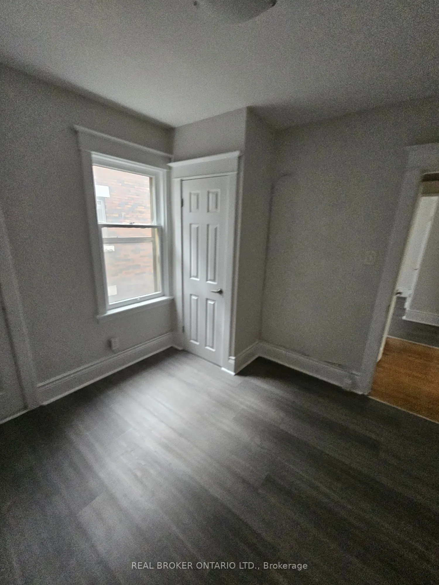 983 Main Street E, #3