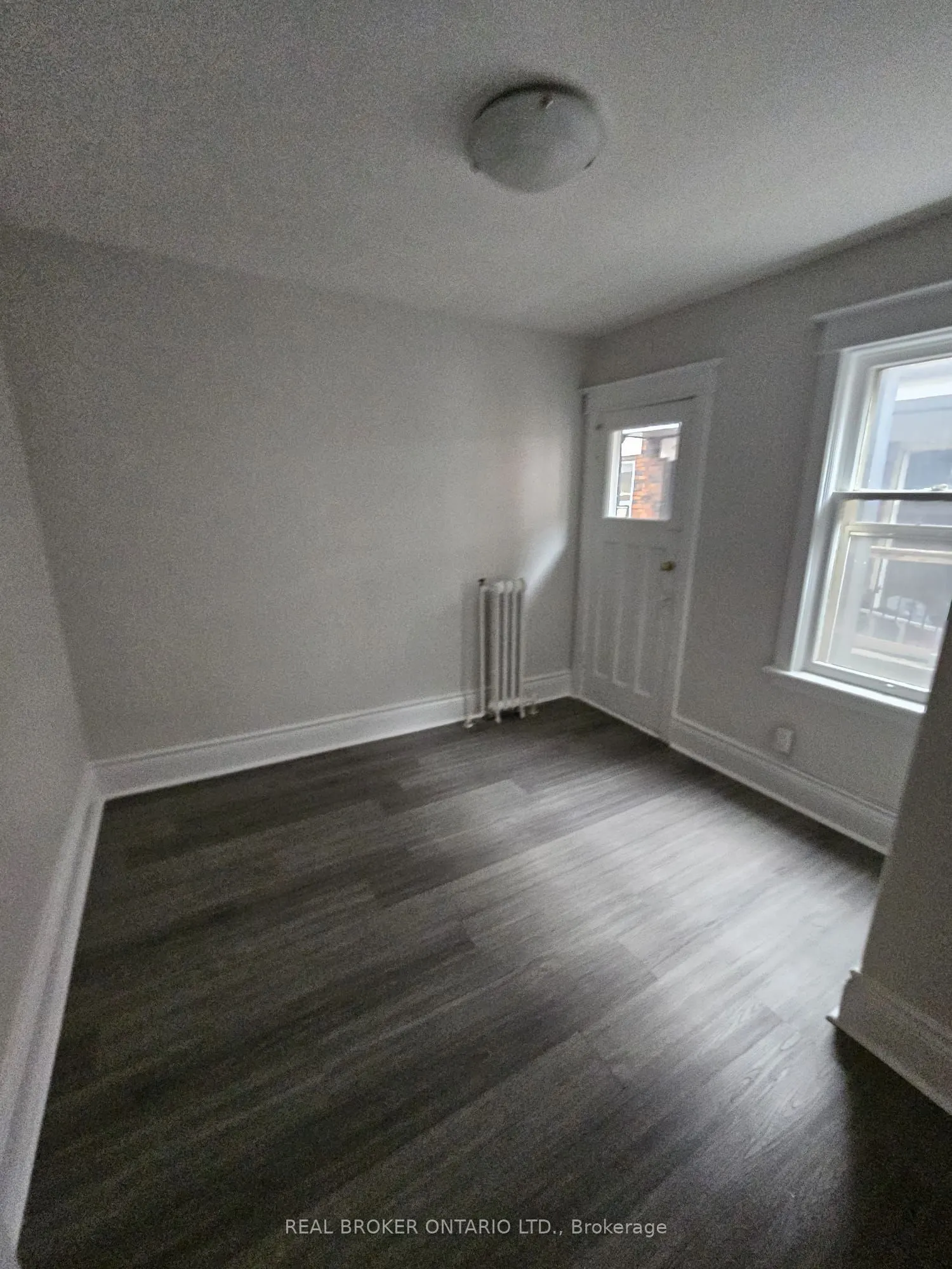 983 Main Street E, #3